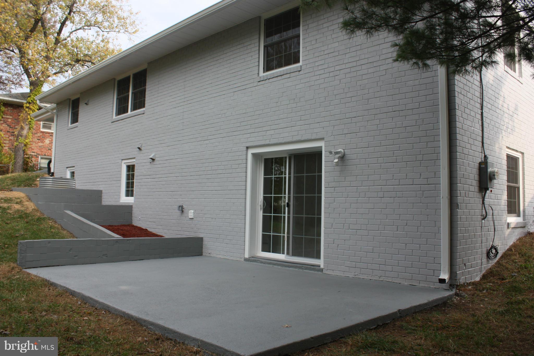 CALVERTON - Residential