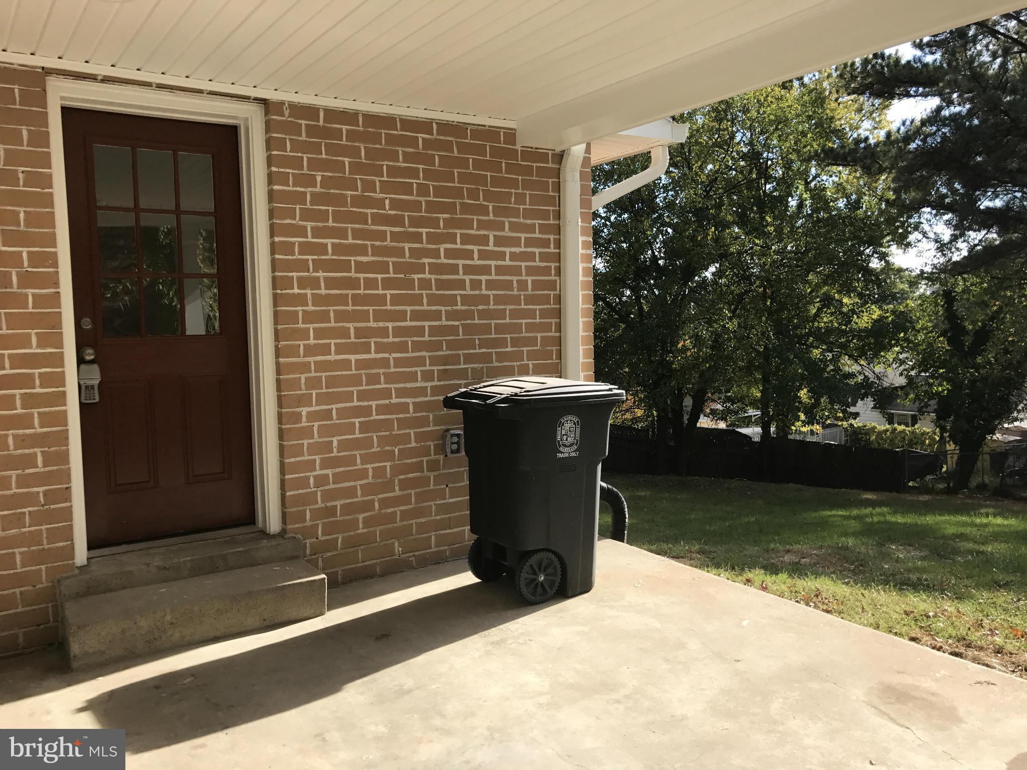 CALVERTON - Residential