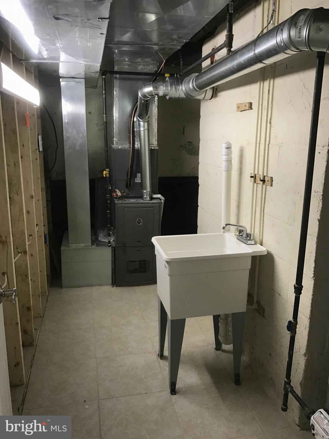 CALVERTON - Residential