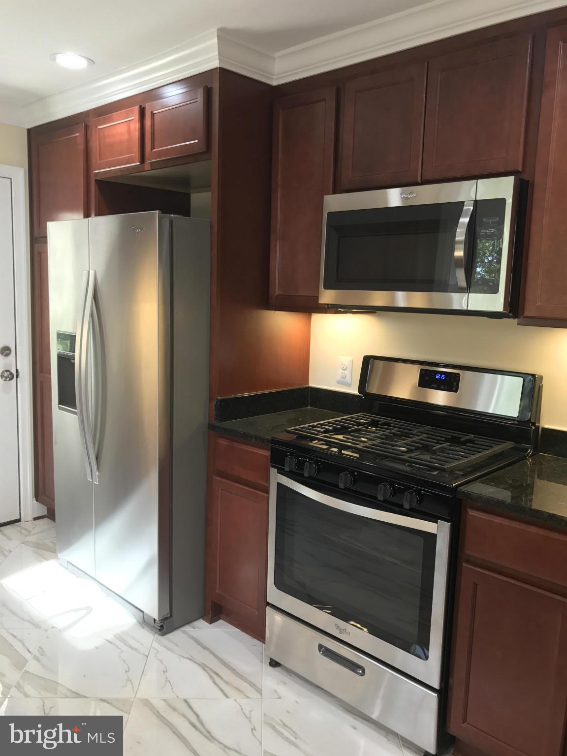 CALVERTON - Residential