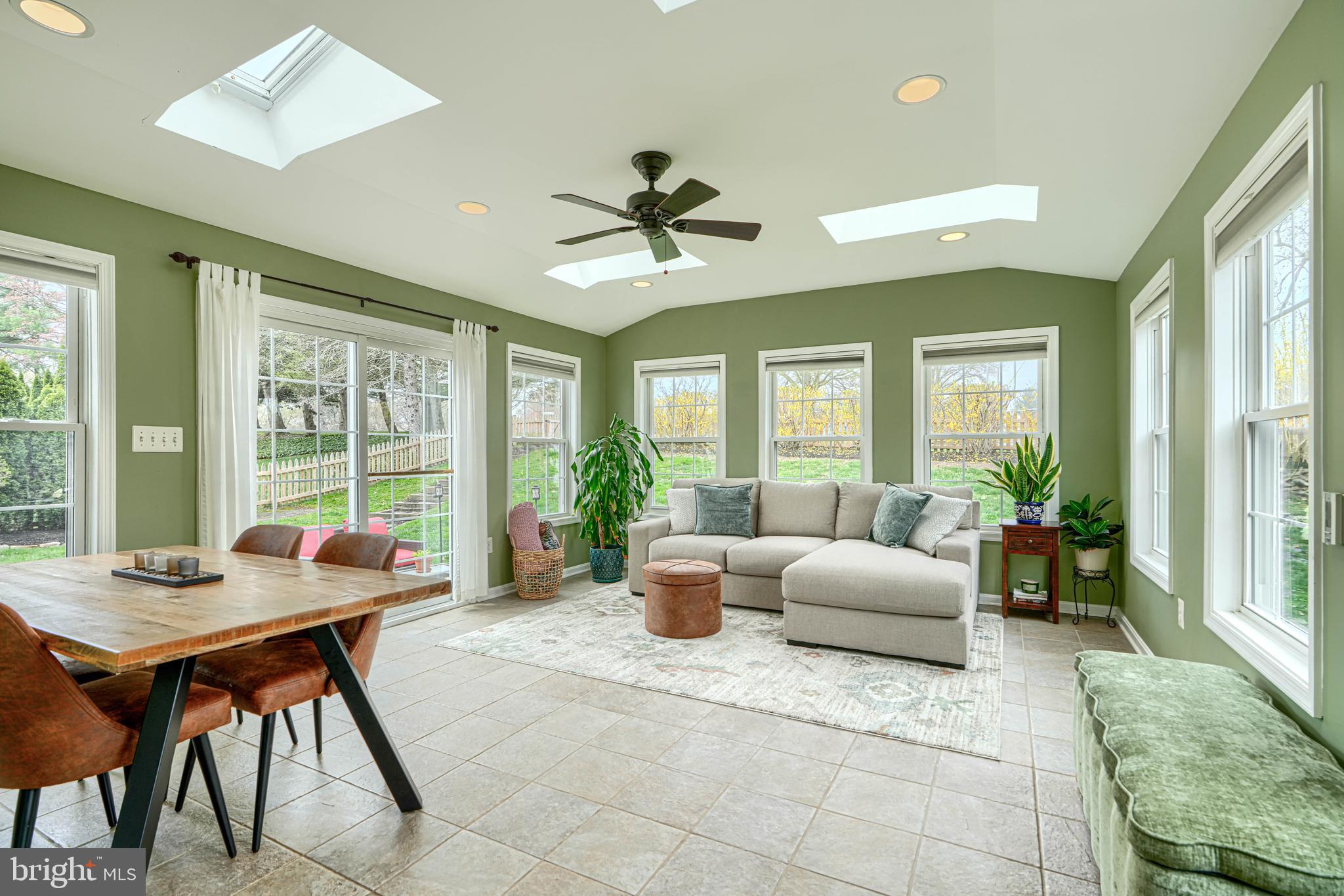 SPRINGDALE - Residential