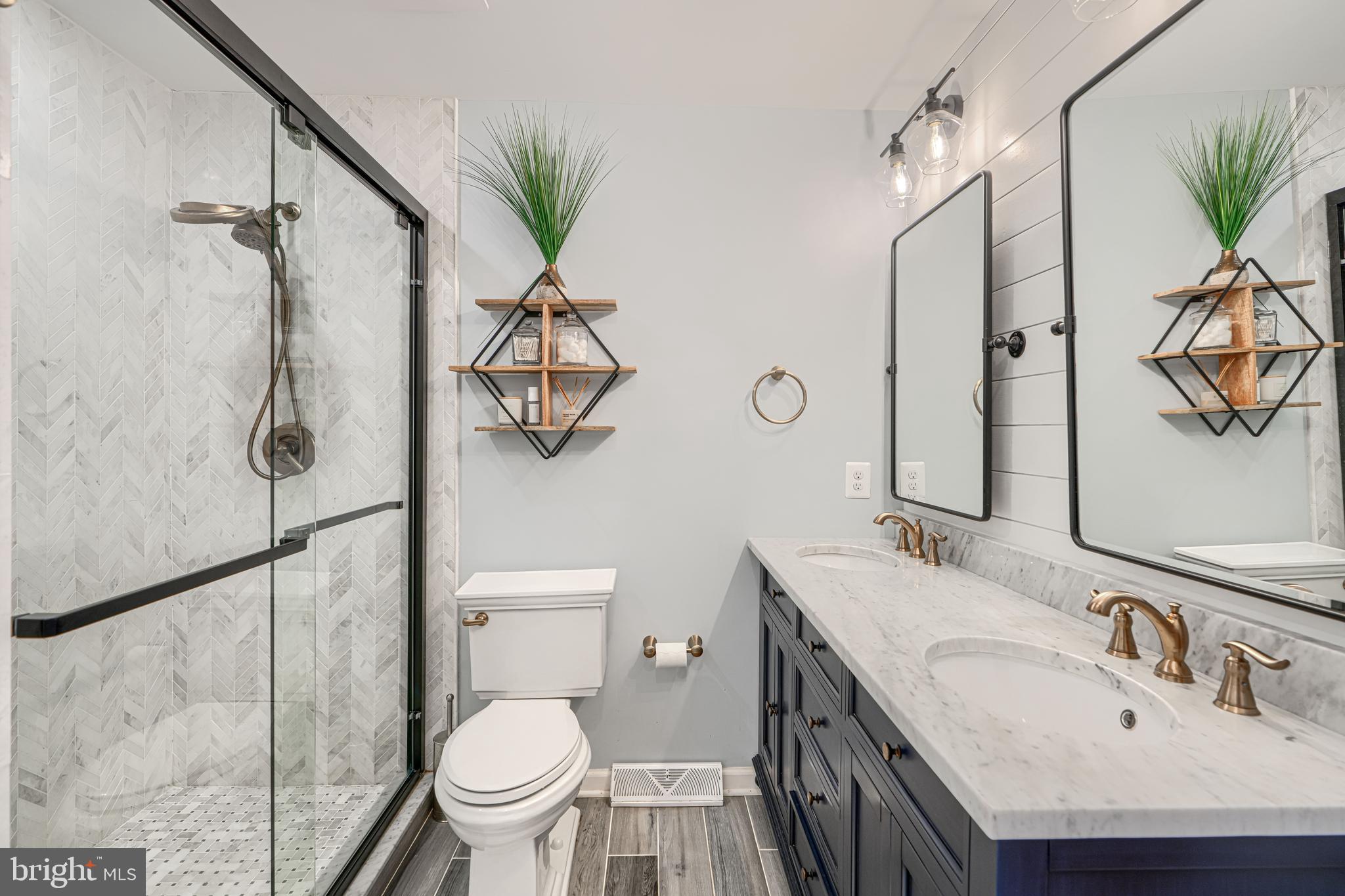 SPRINGDALE - Residential