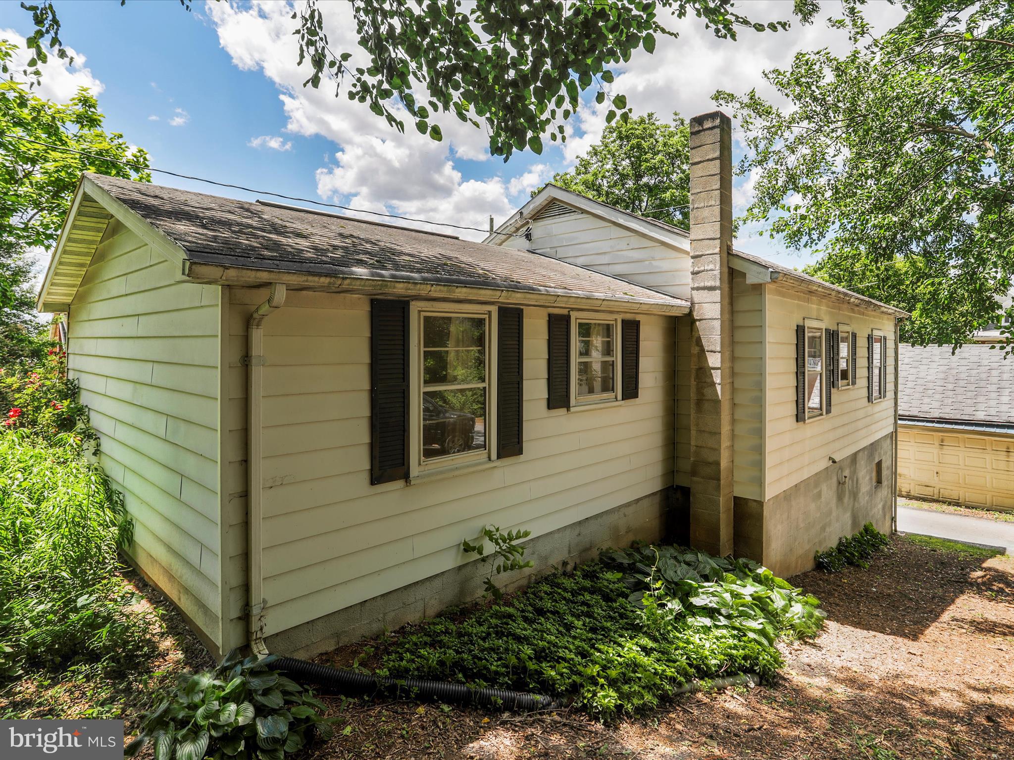 WAYNESBORO BOROUGH - Residential