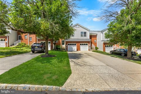Condo For Sale - 28 Garfield Way<br/> PRINCETON, NJ 08540