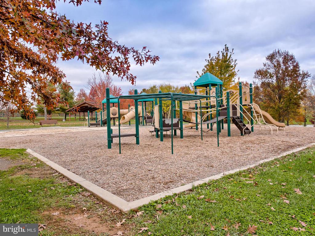 GLENBROOK - Residential