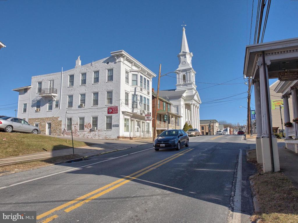 GLENBROOK - Residential