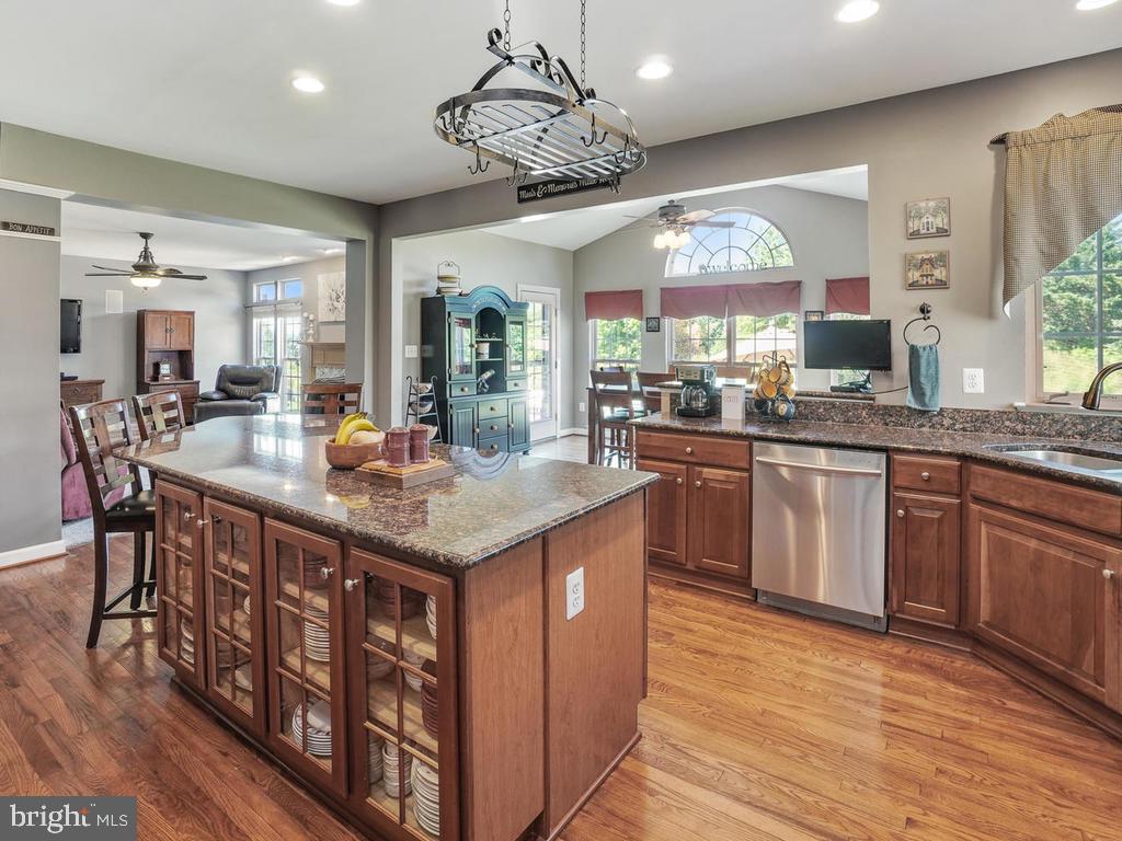 GLENBROOK - Residential