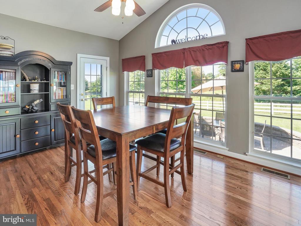 GLENBROOK - Residential