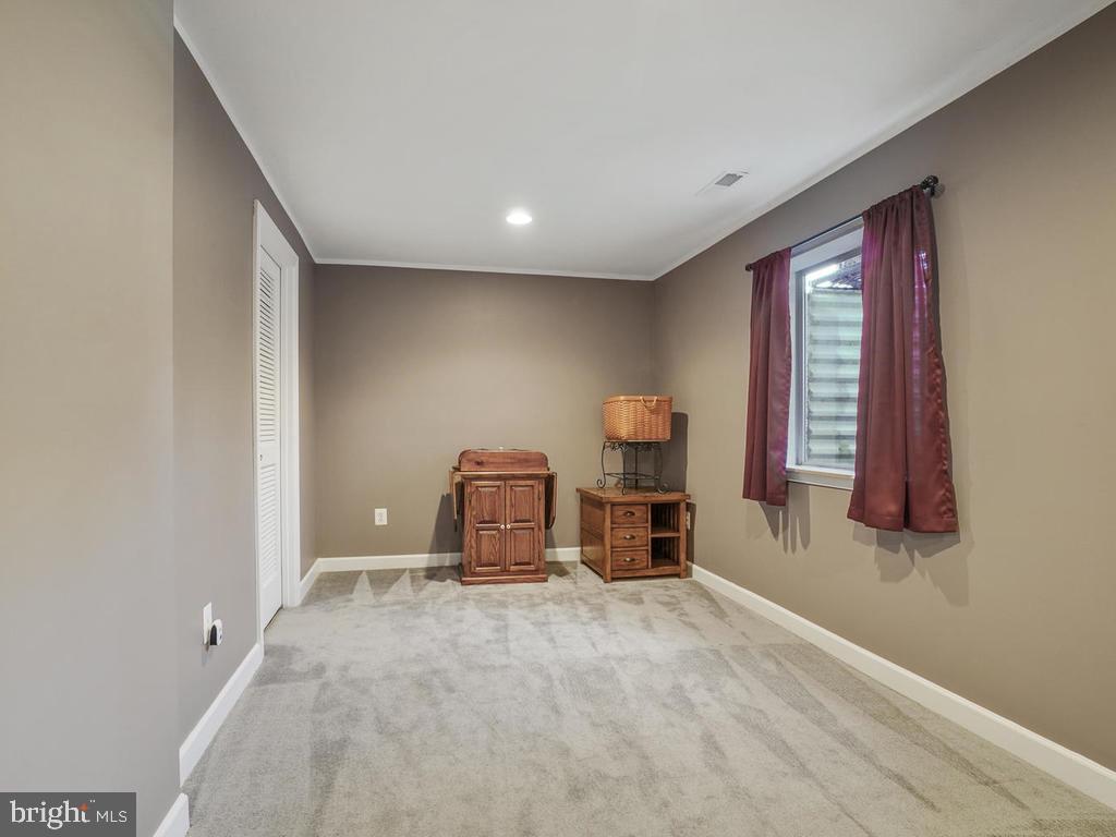 GLENBROOK - Residential