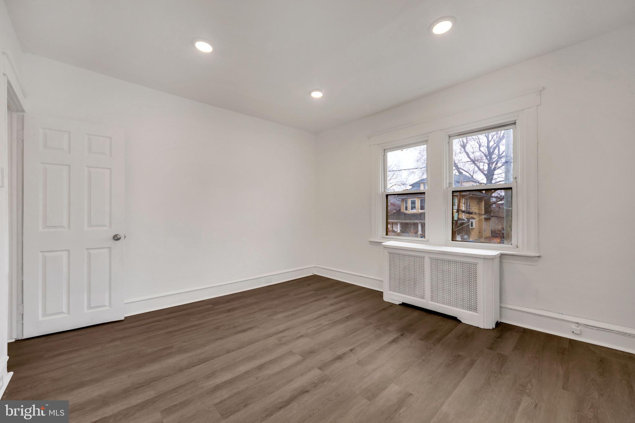 HIGHLAND PARK - Residential Lease