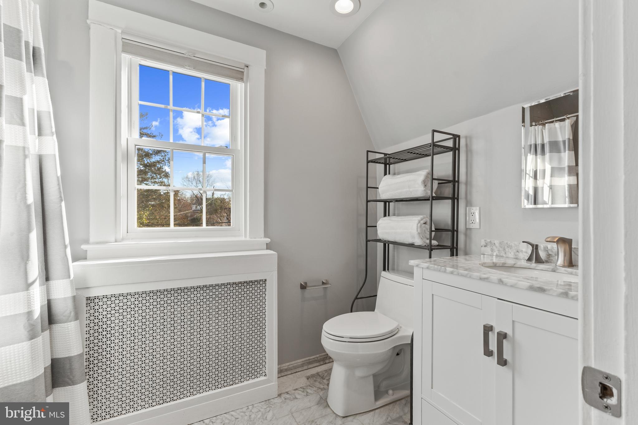 WAYCROFT WOODLAWN - Residential