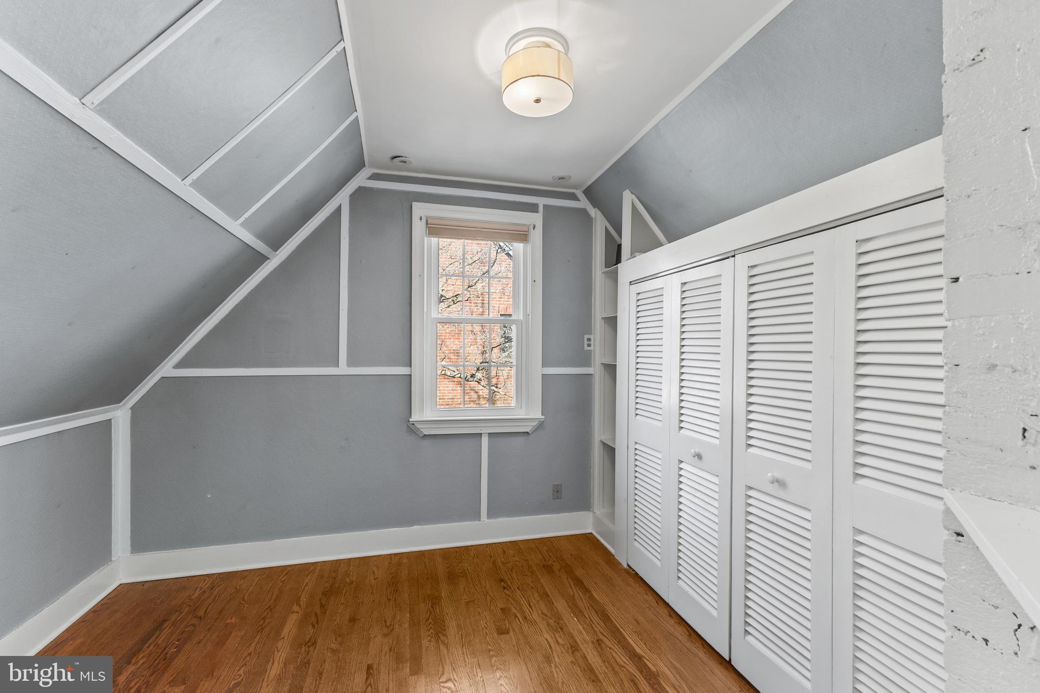 WAYCROFT WOODLAWN - Residential