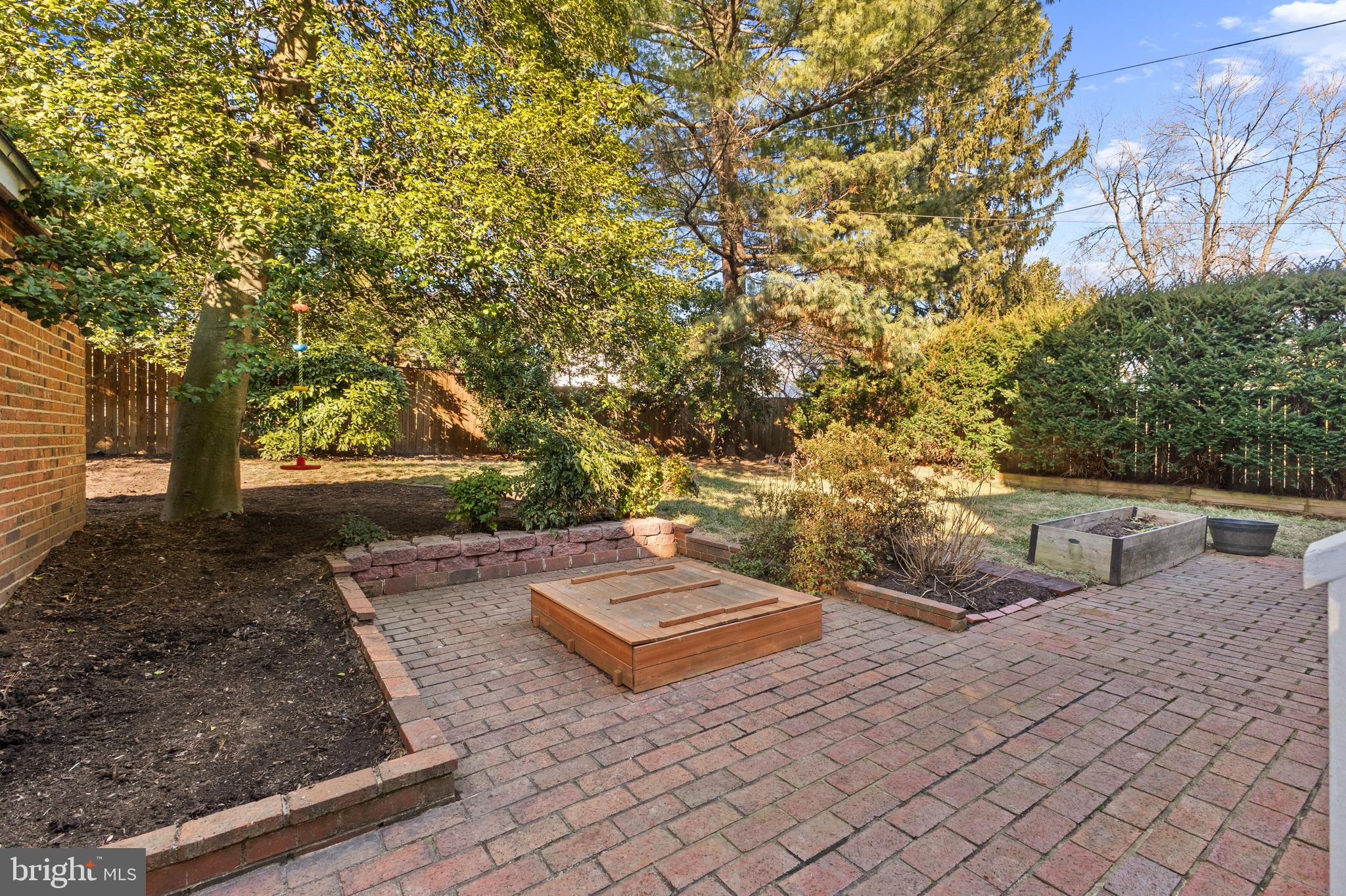 WAYCROFT WOODLAWN - Residential