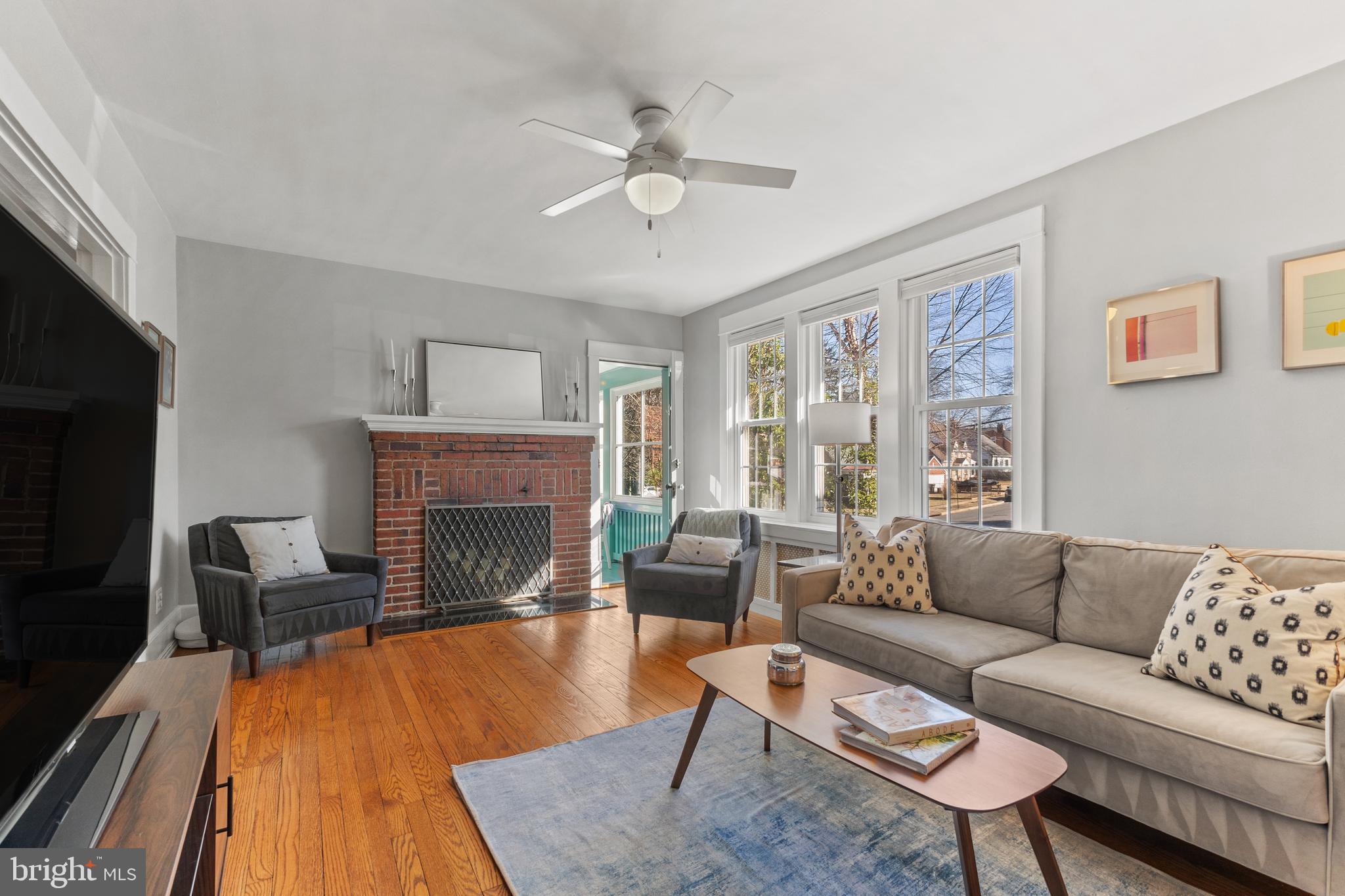 WAYCROFT WOODLAWN - Residential