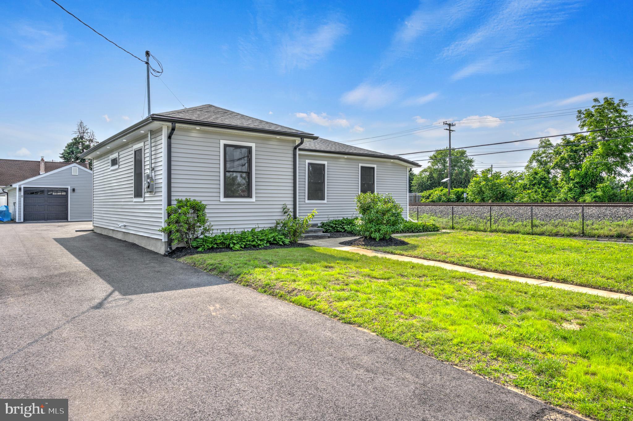13 BAIRD AVENUE