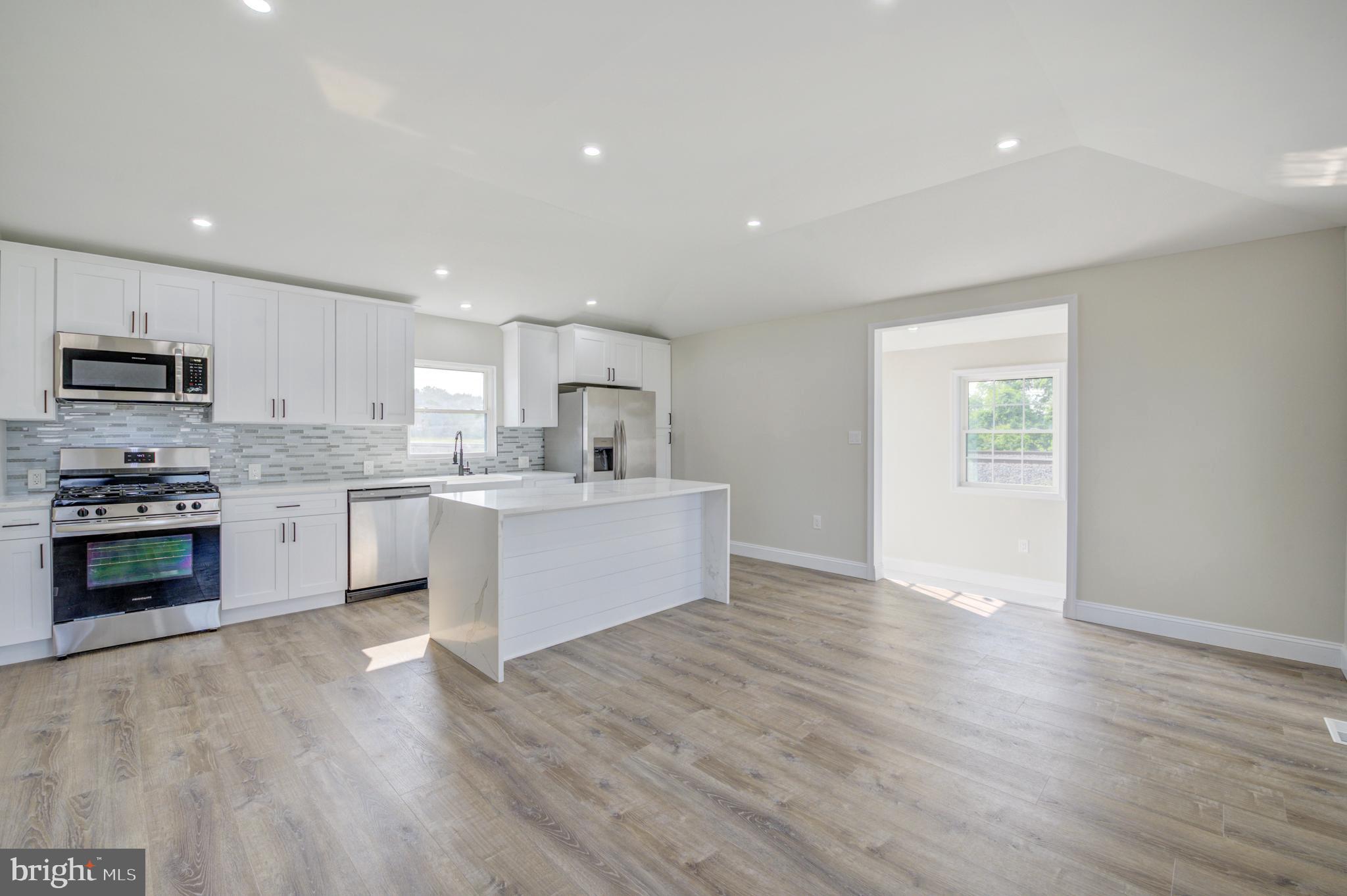 13 BAIRD AVENUE