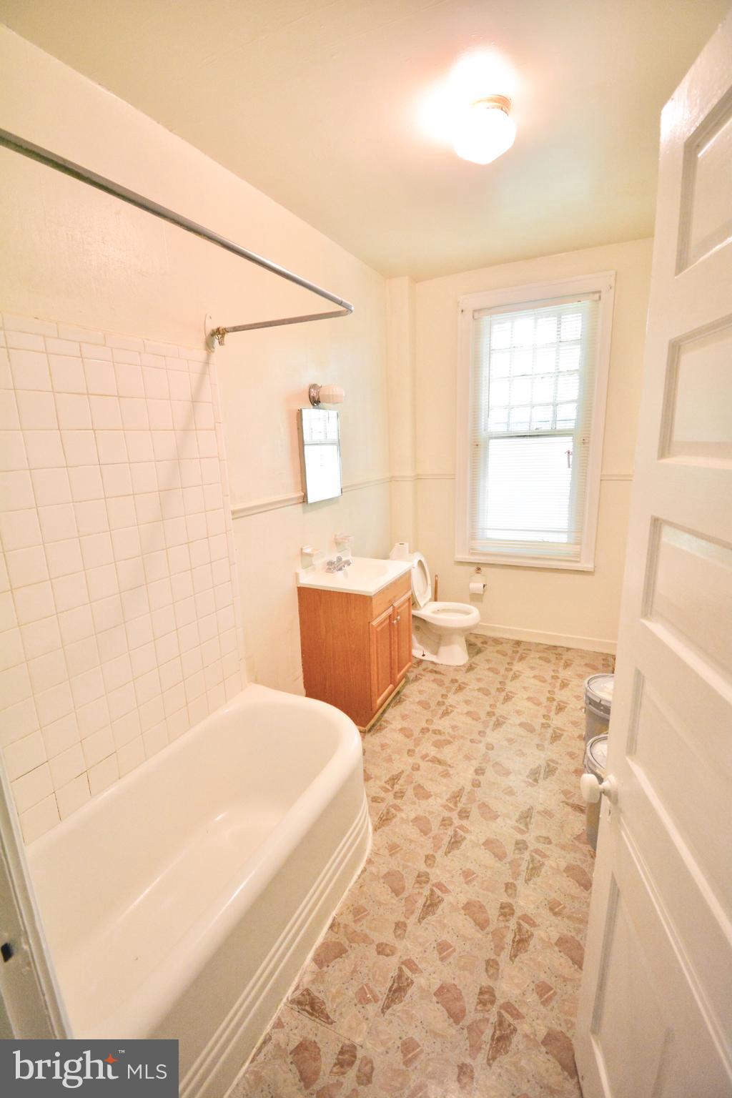 GERMANTOWN - Residential Lease