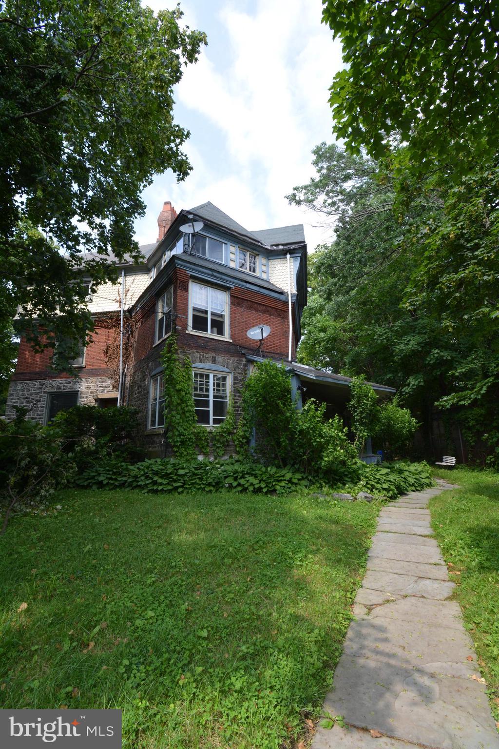 GERMANTOWN - Residential Lease