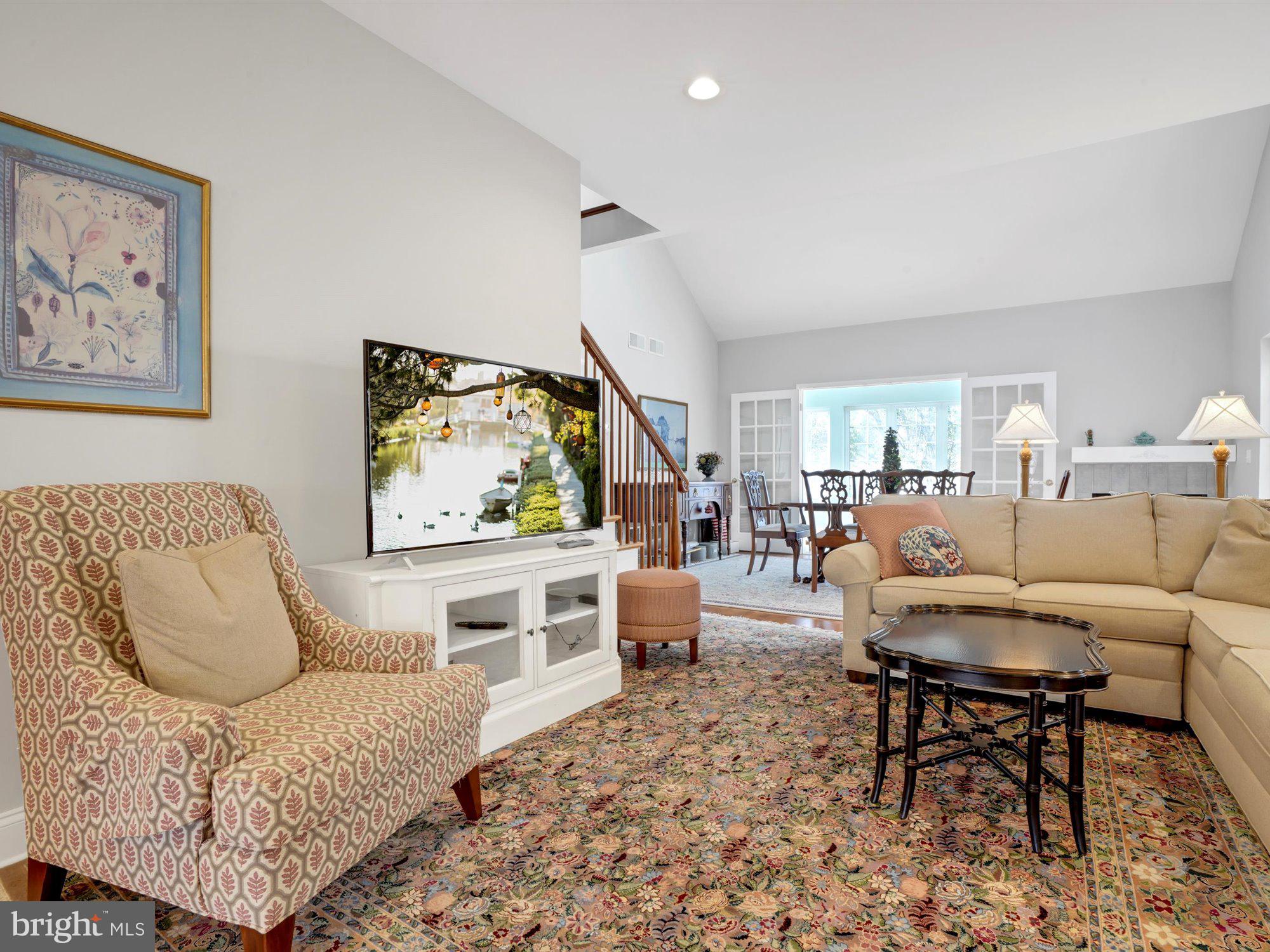 VILLAS AT BENT CREEK - Residential