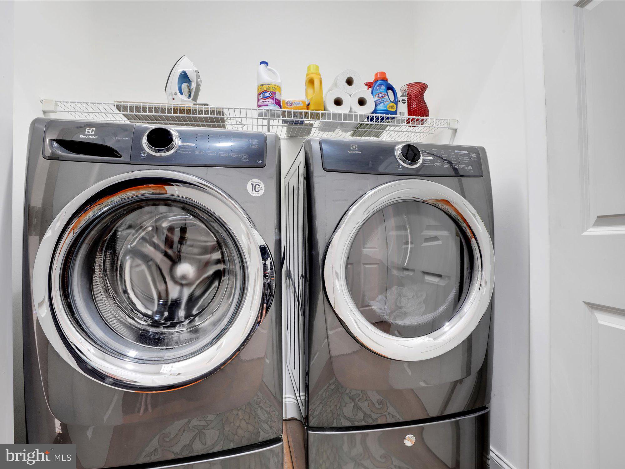 VILLAS AT BENT CREEK - Residential