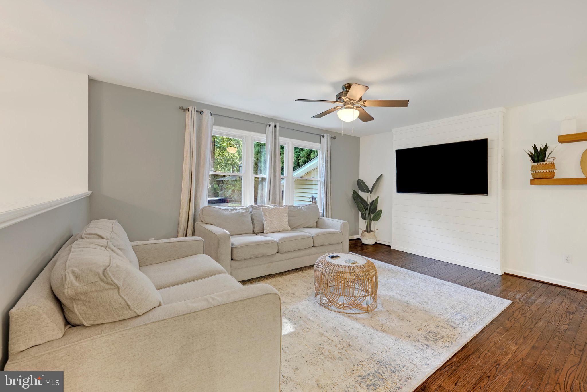 856 HAZEL TRAIL
