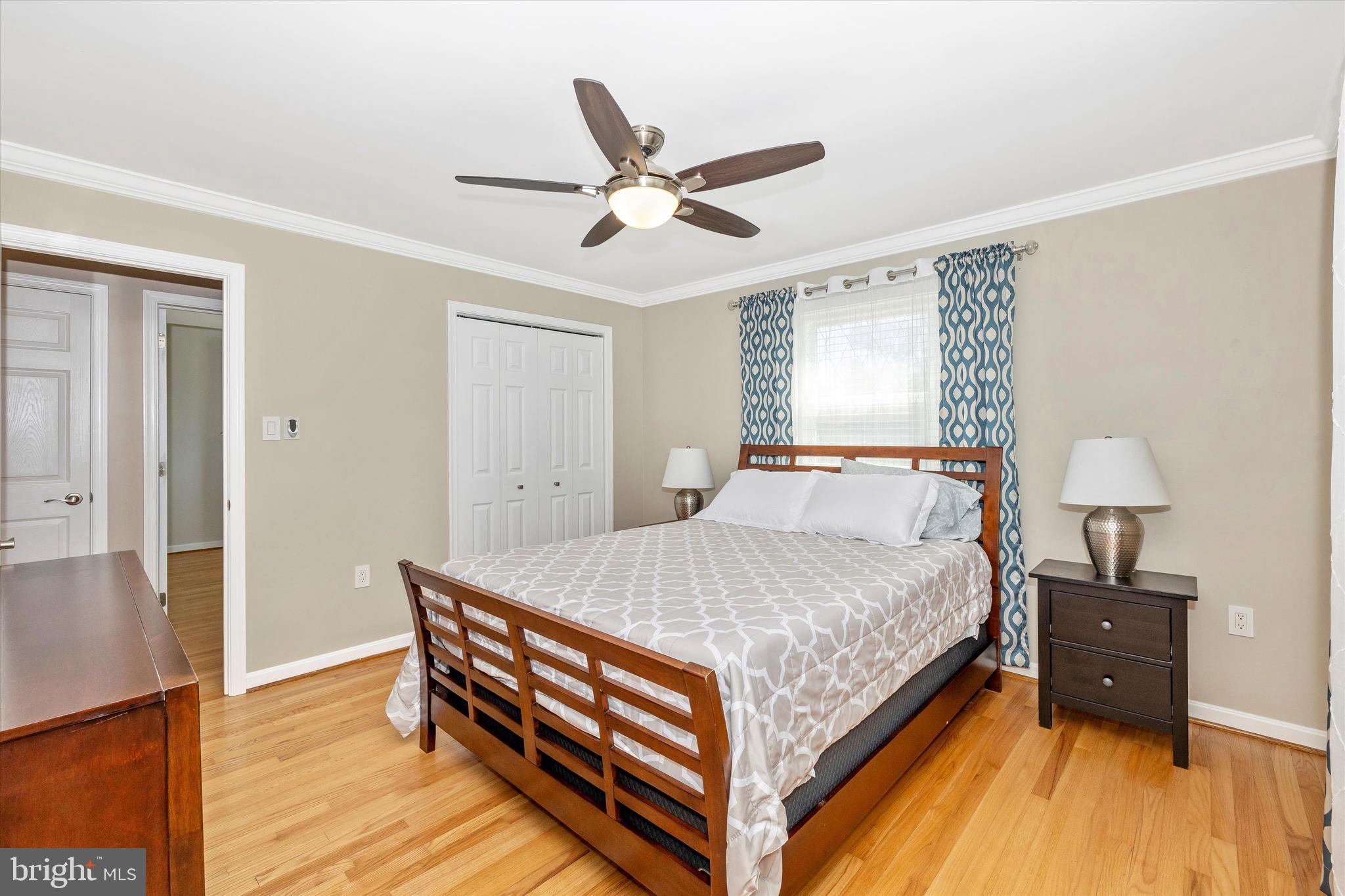 BROADVIEW ACRES - Residential