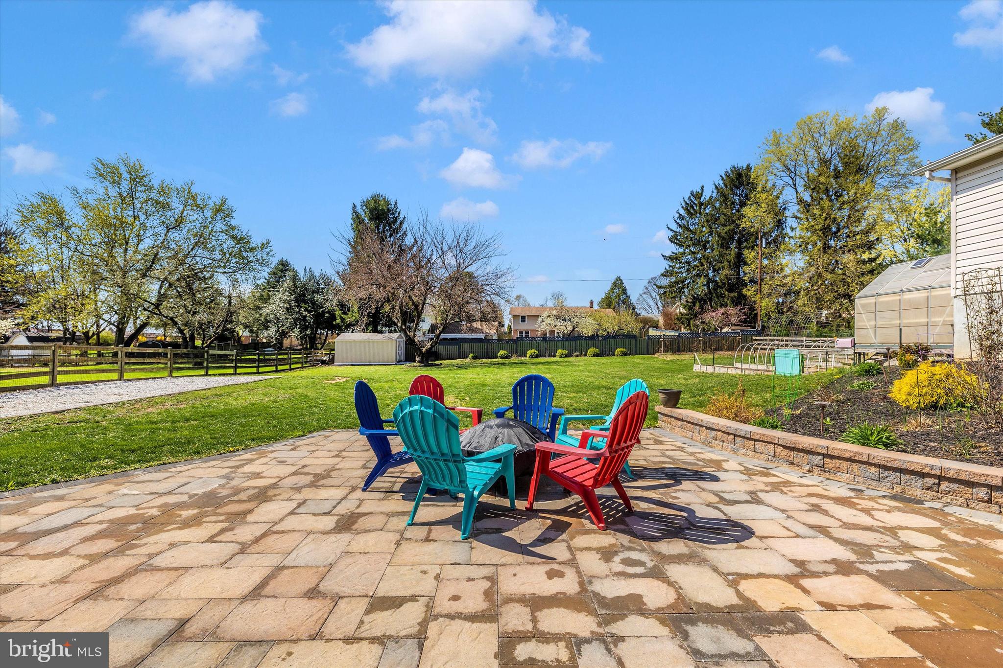 BROADVIEW ACRES - Residential