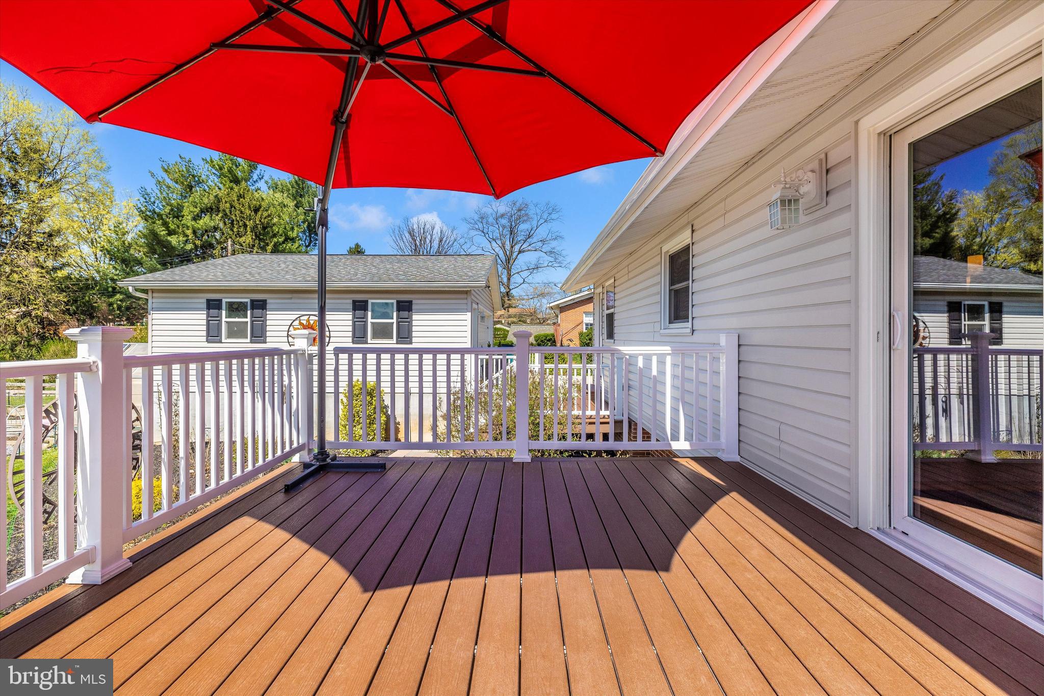 BROADVIEW ACRES - Residential