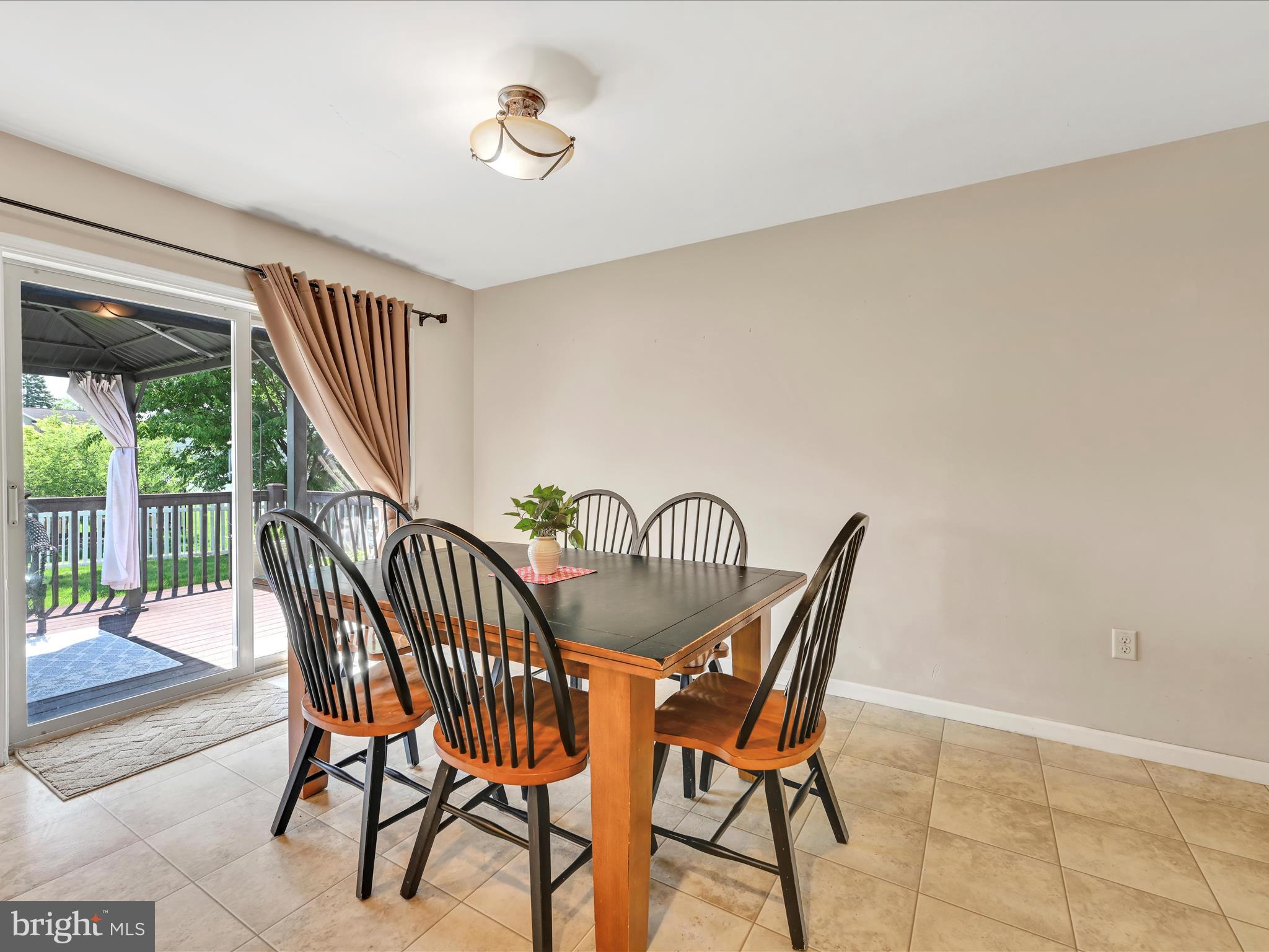 GREYSTONE CROSSING - Residential