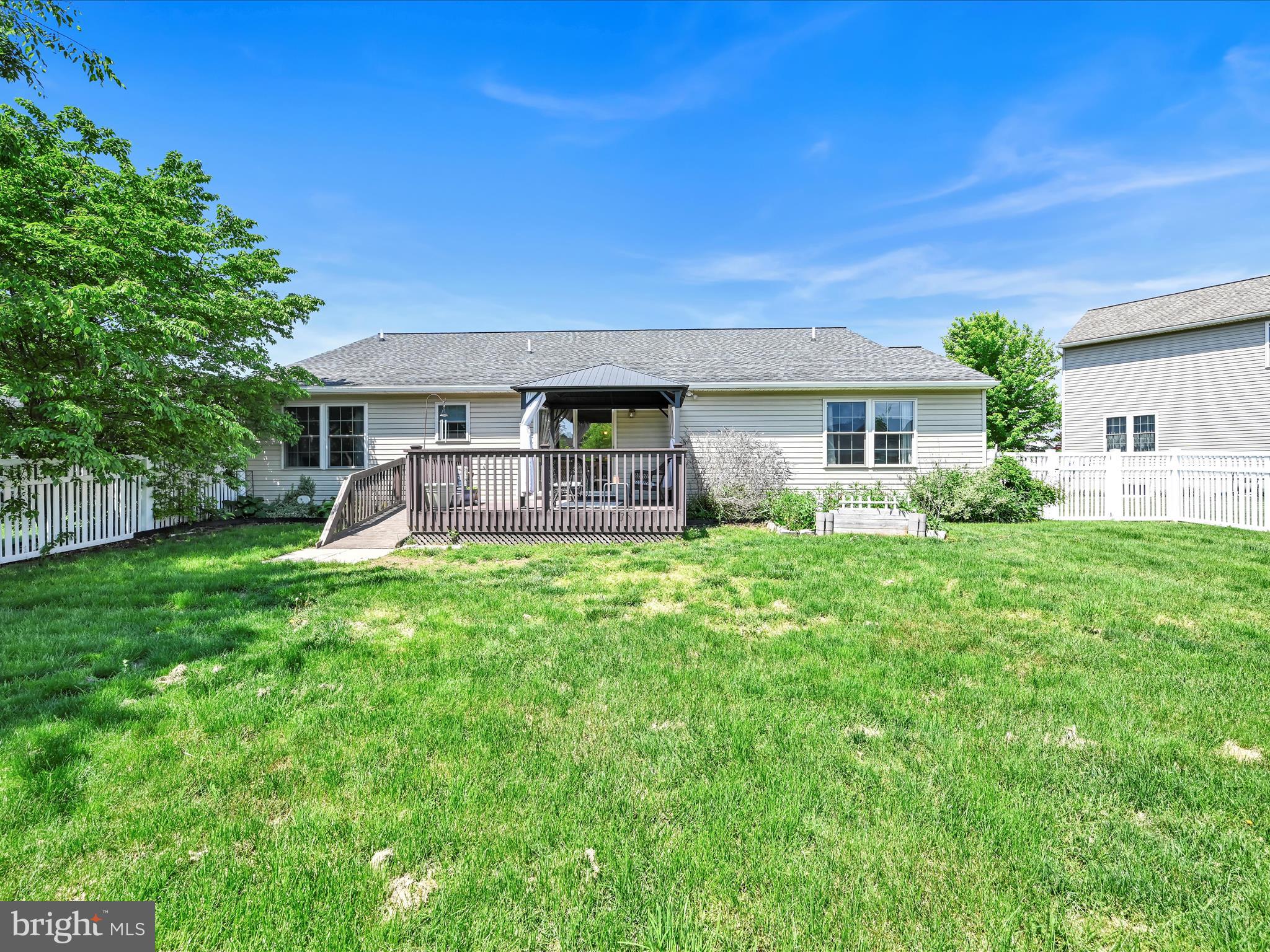 GREYSTONE CROSSING - Residential