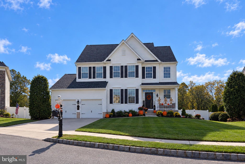 Photo of 332 W Crossing Drive, MOUNT ROYAL, NJ 08061 (MLS # NJGL2079688)