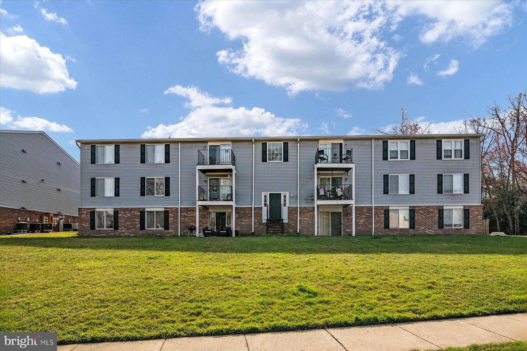 CHESTERFIELD GARDEN CONDOMINIUM - Residential
