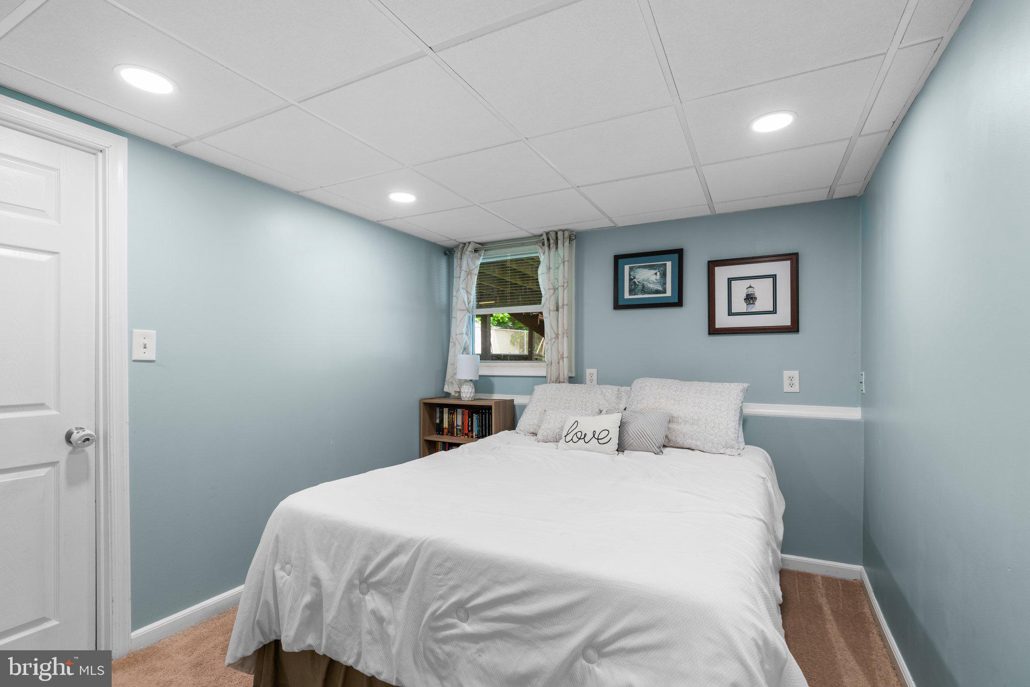 HILLSDALE - Residential