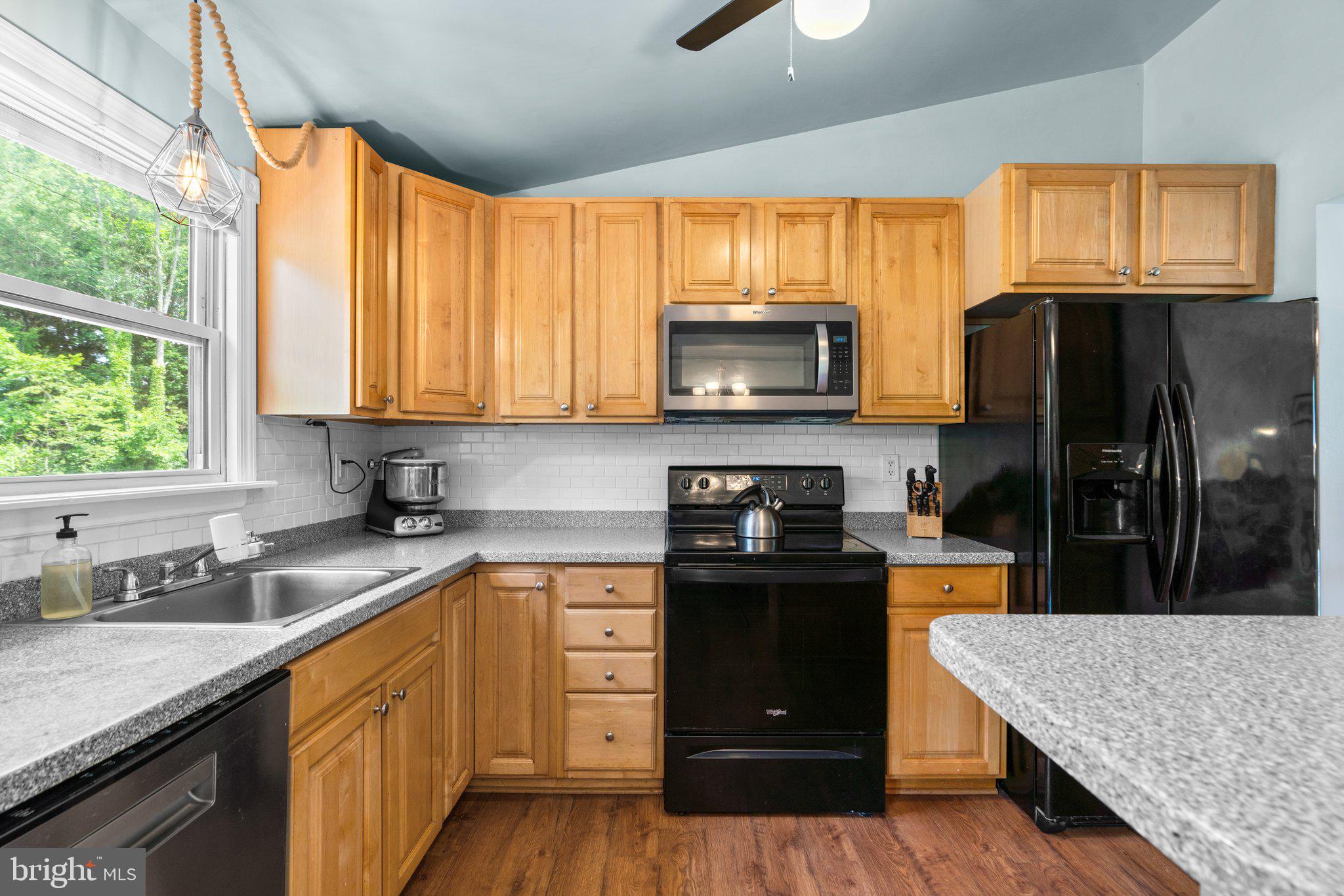 HILLSDALE - Residential