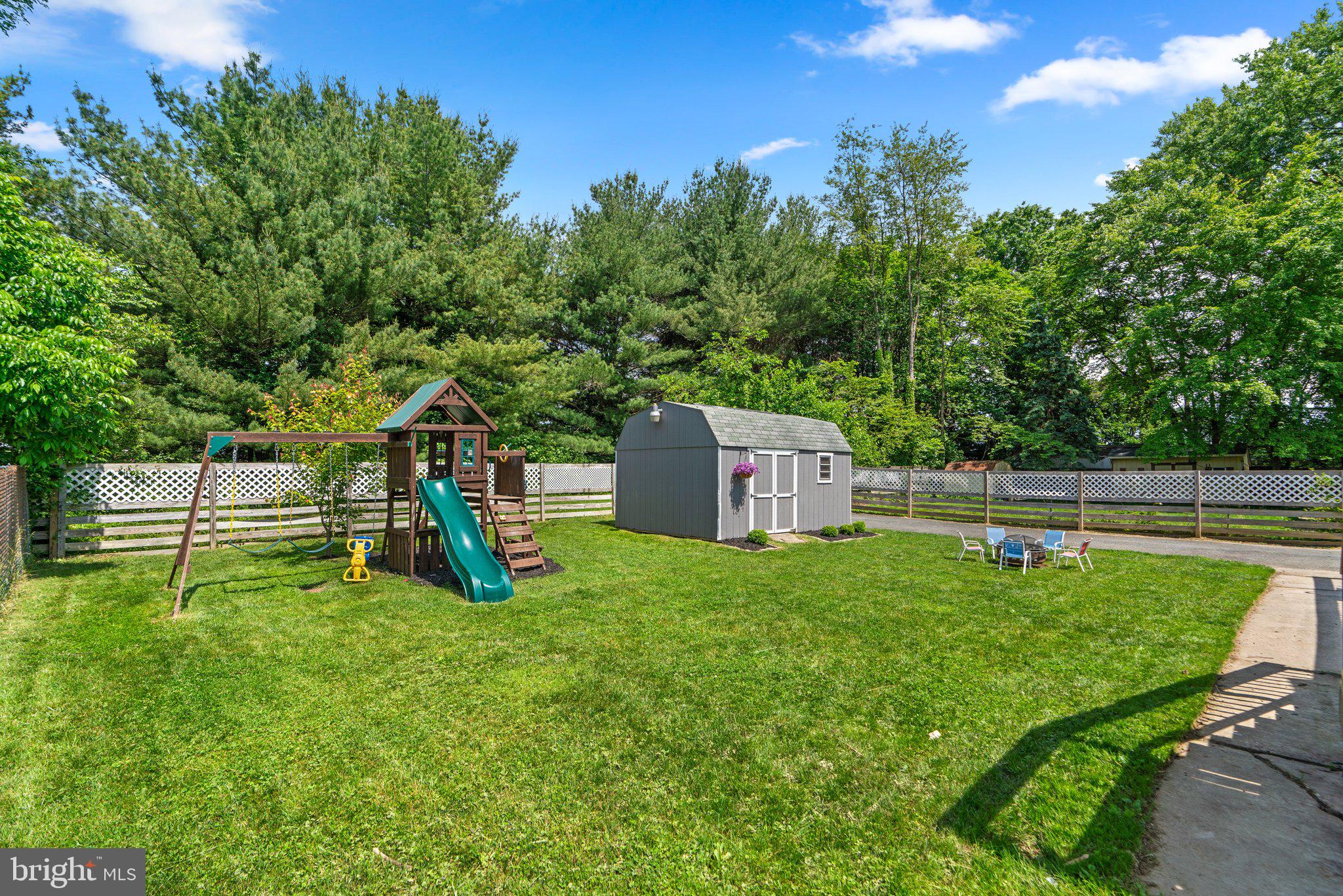 HILLSDALE - Residential