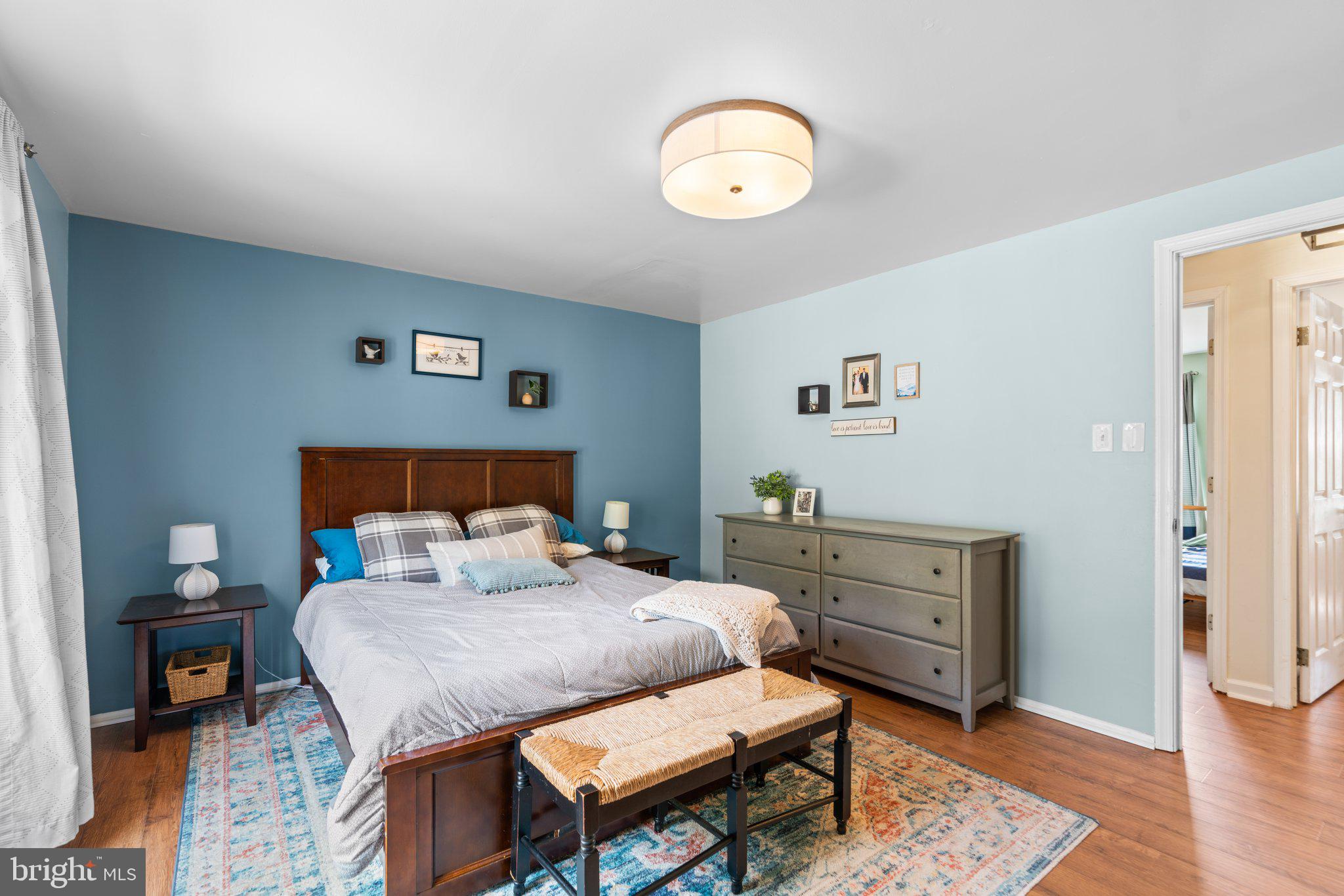 HILLSDALE - Residential