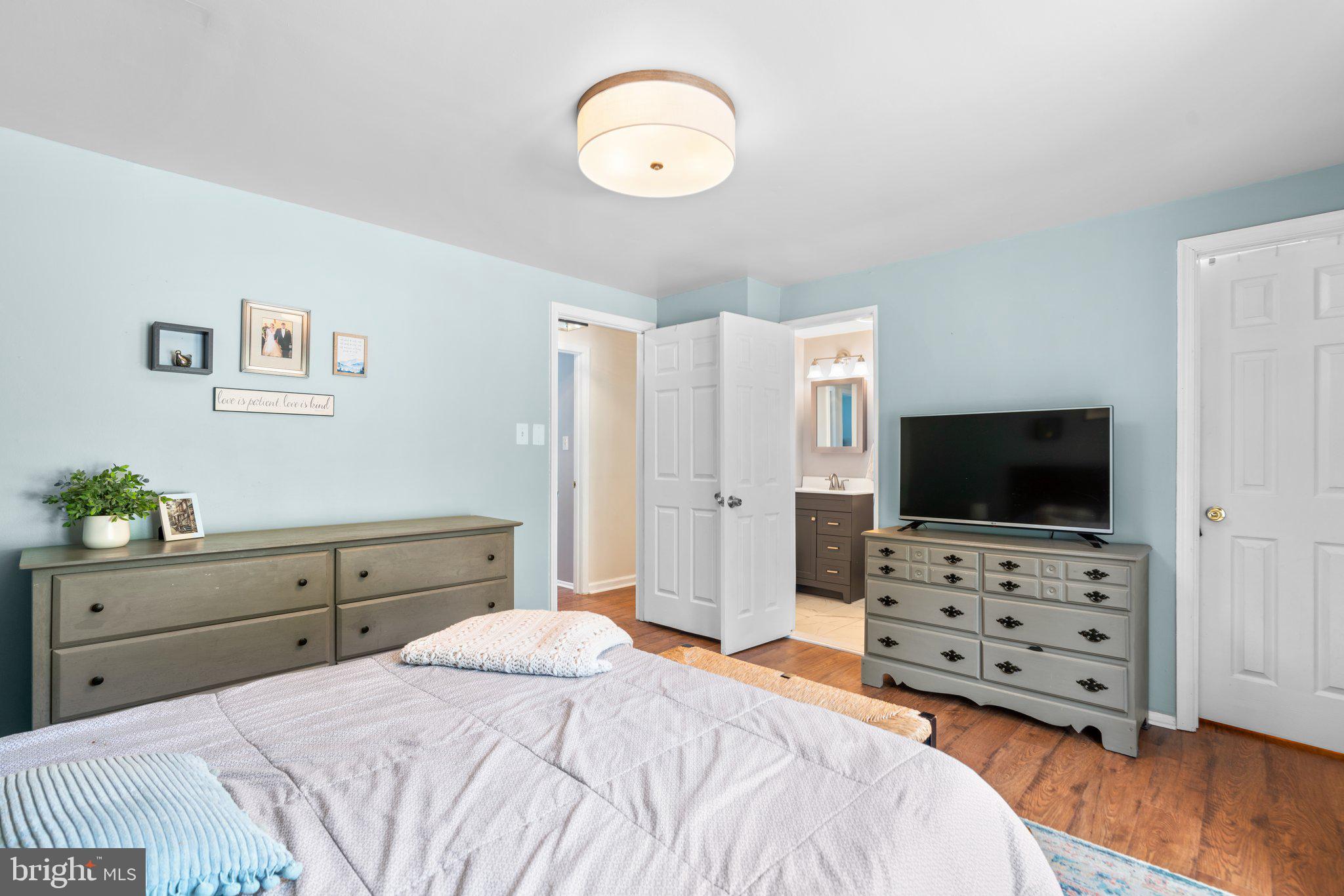 HILLSDALE - Residential