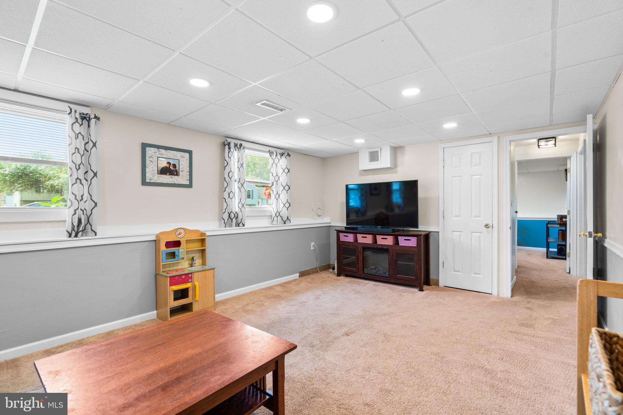 HILLSDALE - Residential