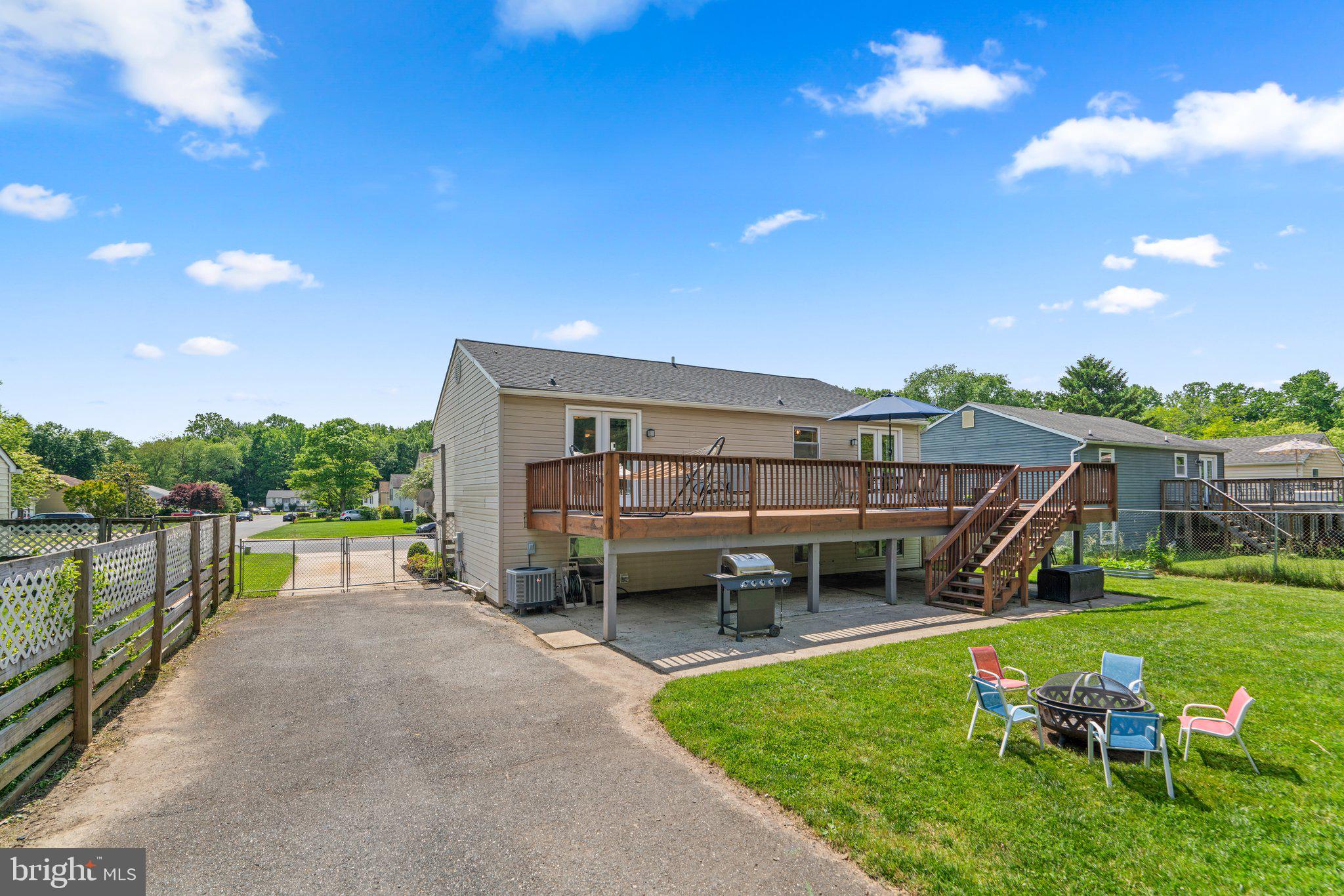 HILLSDALE - Residential