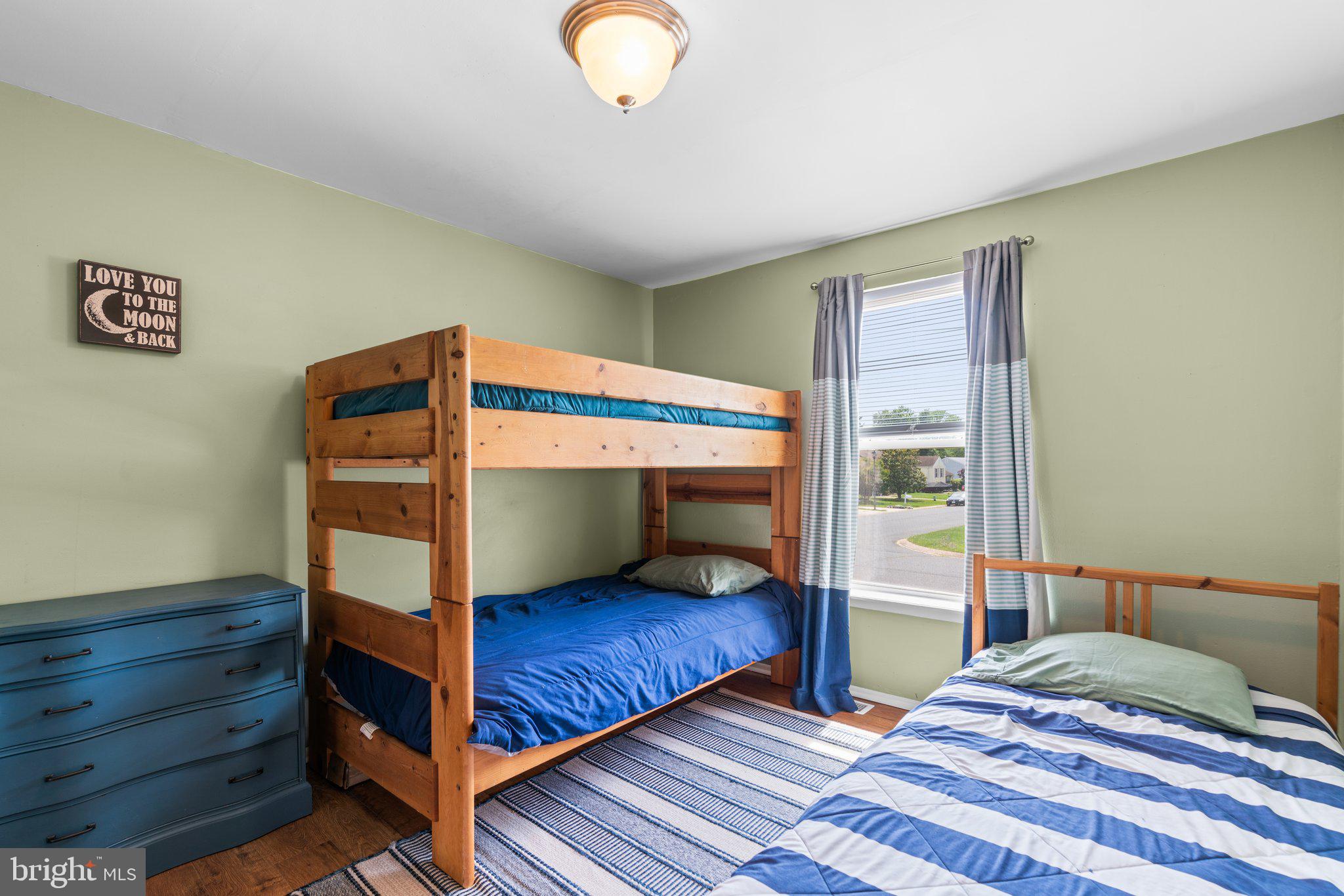 HILLSDALE - Residential