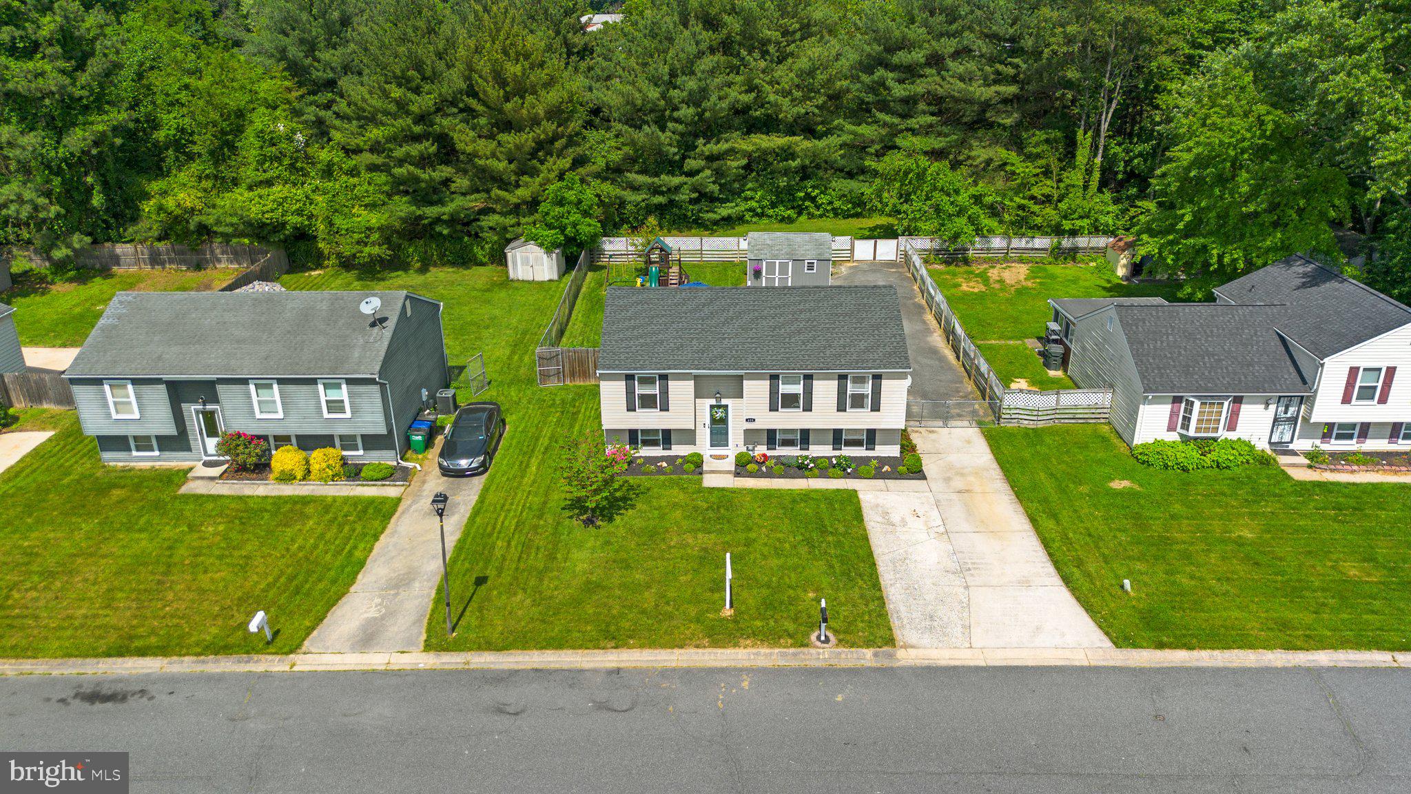 HILLSDALE - Residential