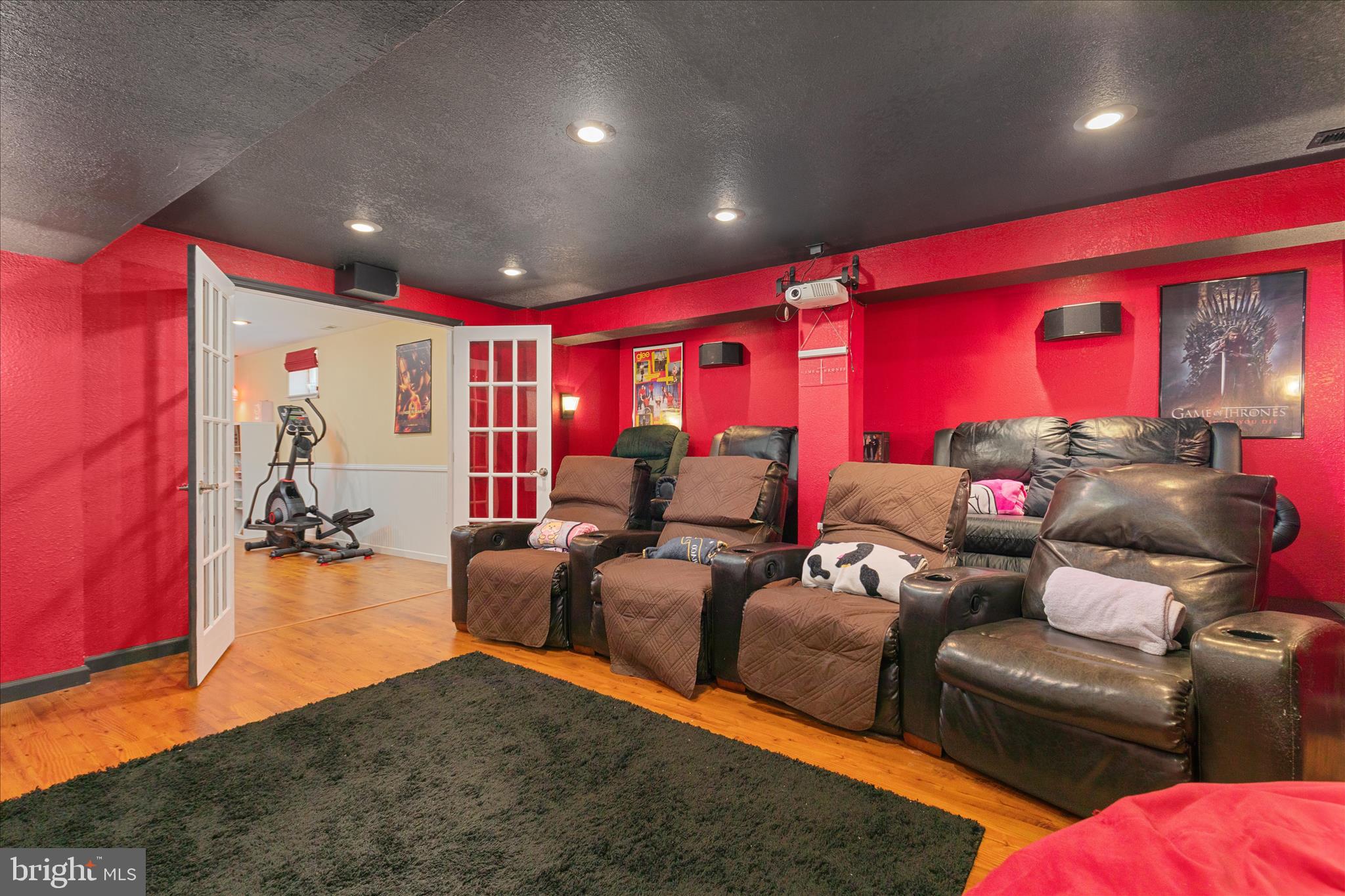 VICTORY LAKES - Residential