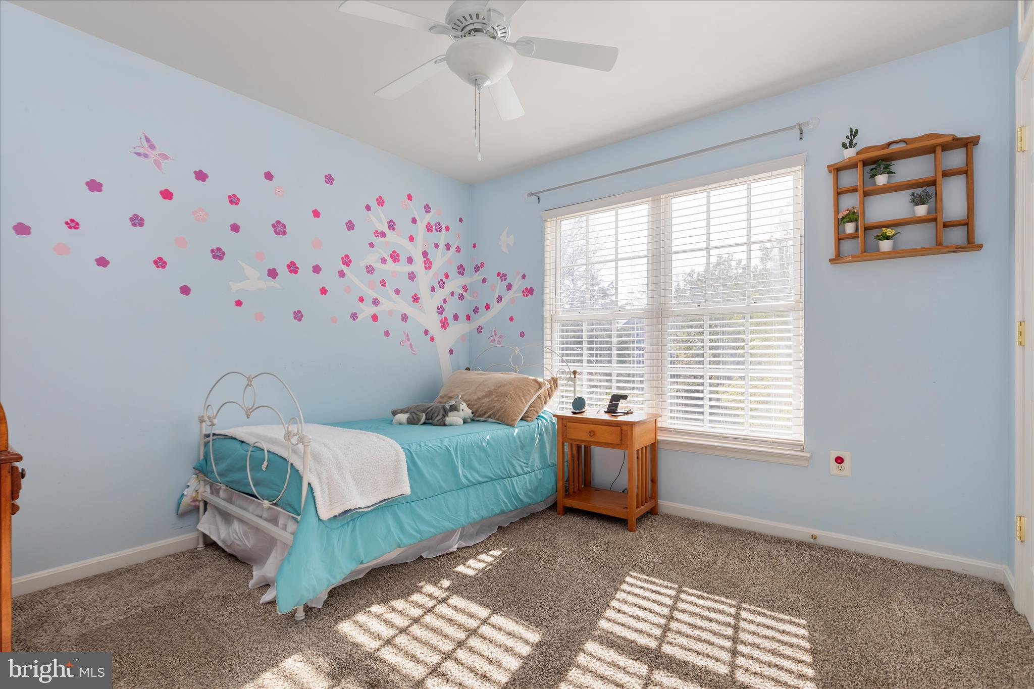 VICTORY LAKES - Residential