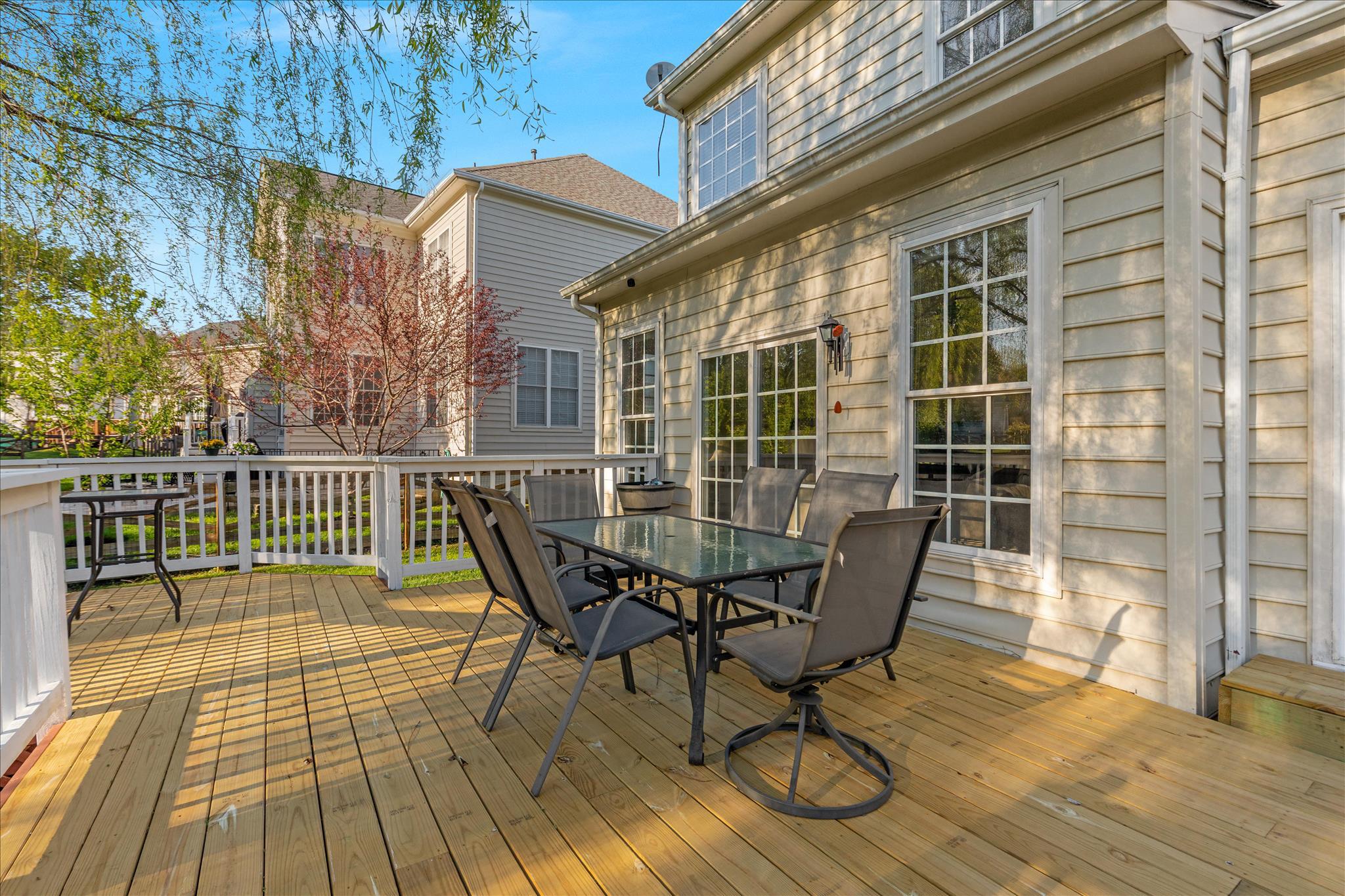 VICTORY LAKES - Residential