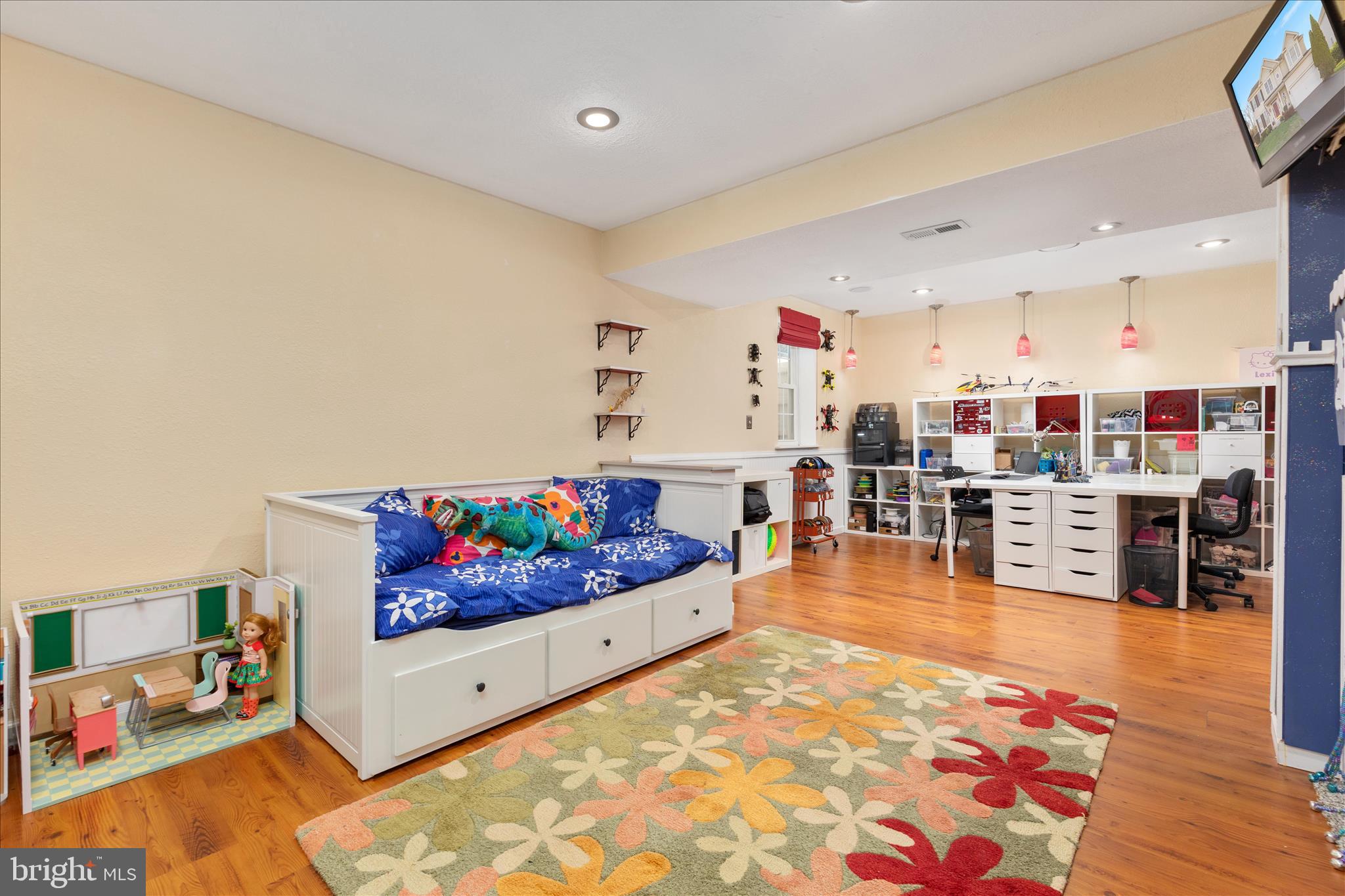 VICTORY LAKES - Residential