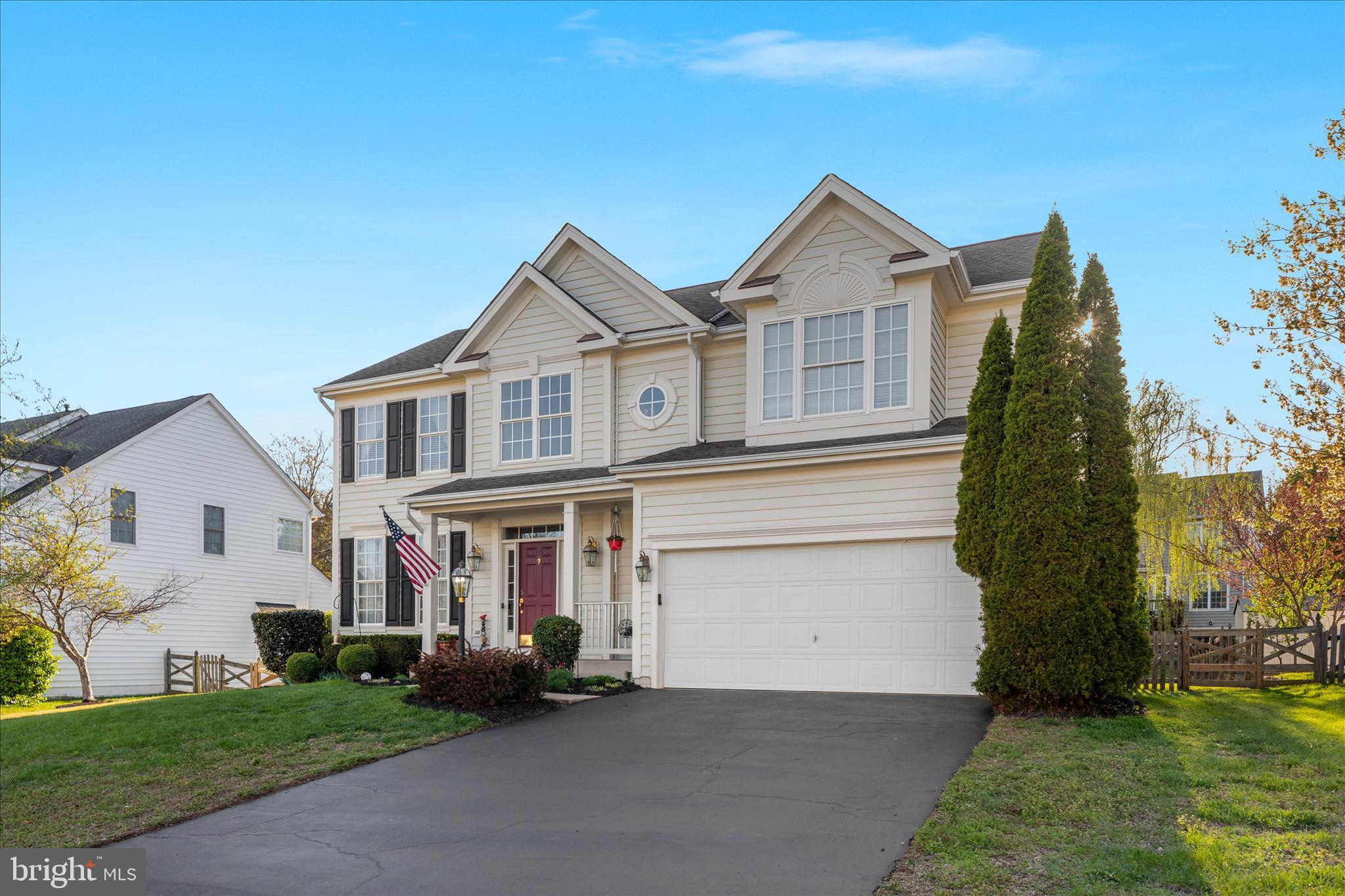 VICTORY LAKES - Residential