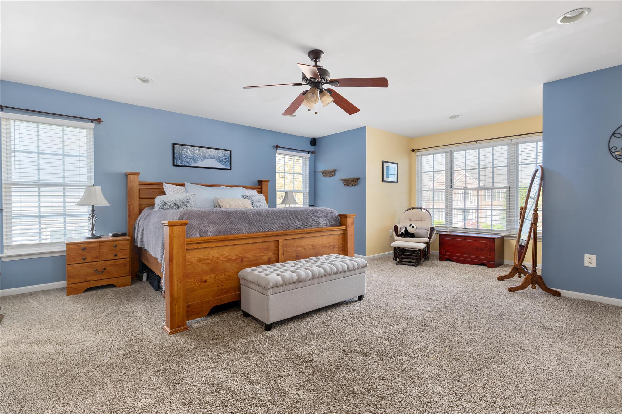 VICTORY LAKES - Residential