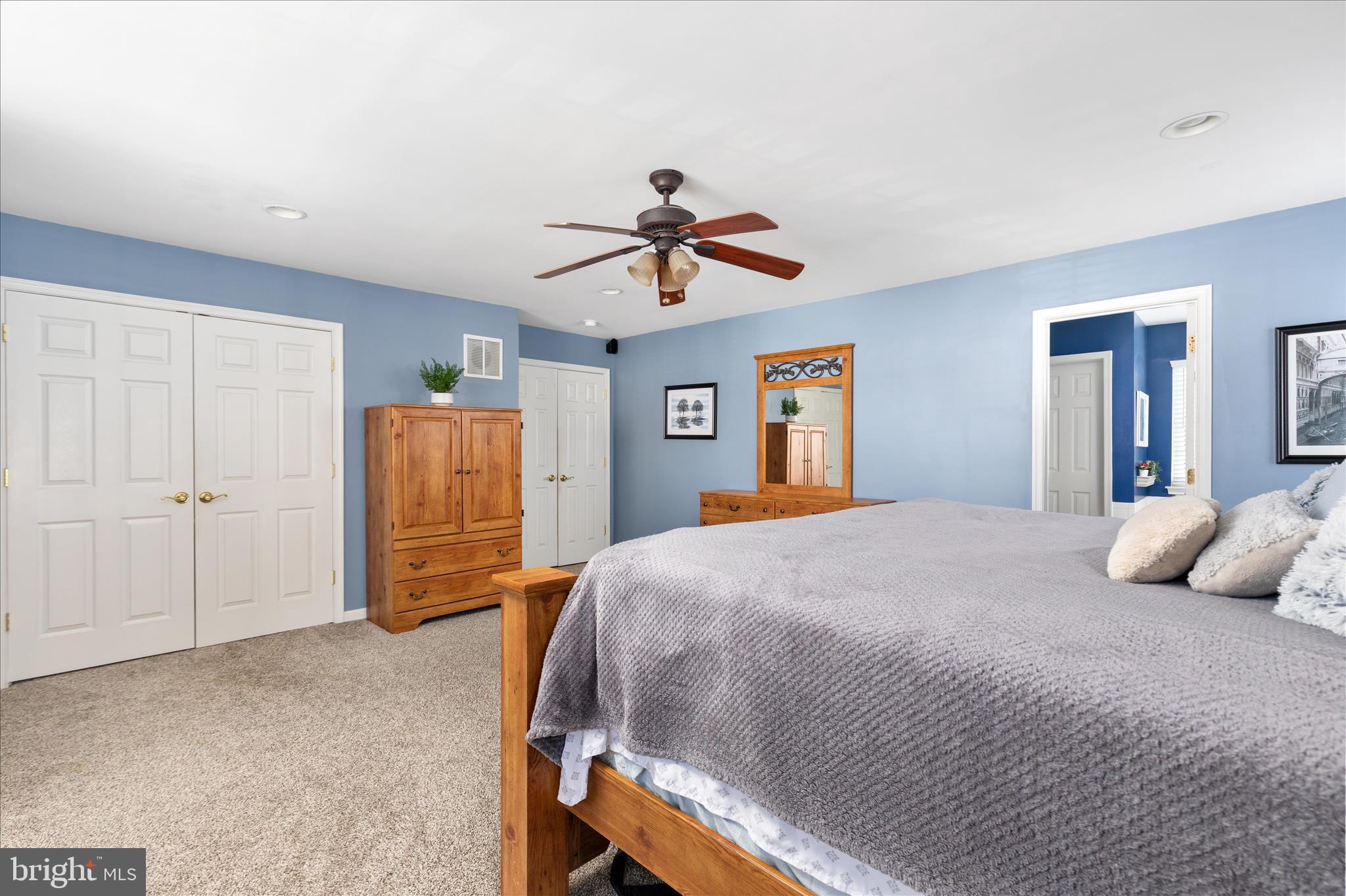 VICTORY LAKES - Residential