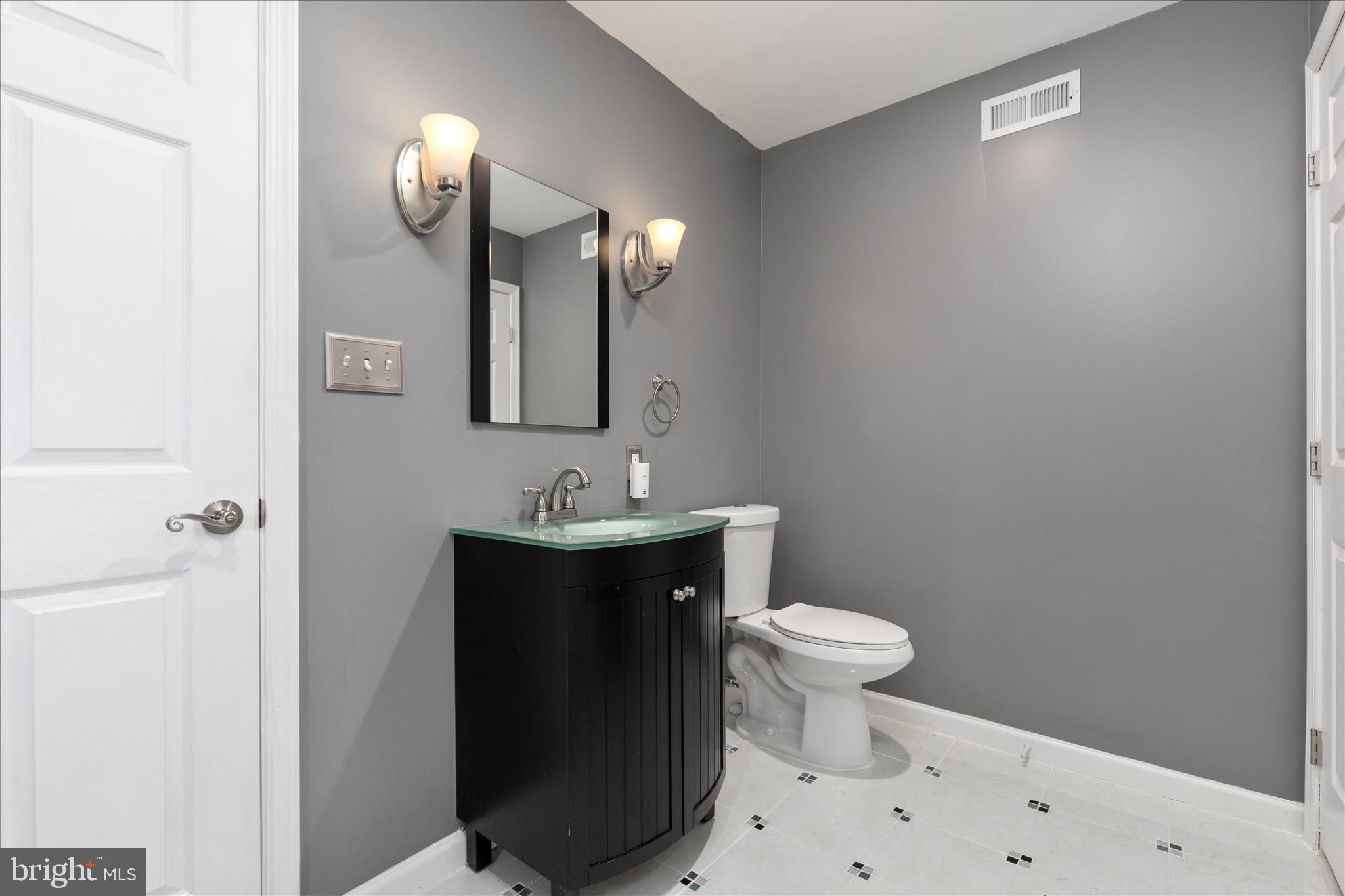 VICTORY LAKES - Residential