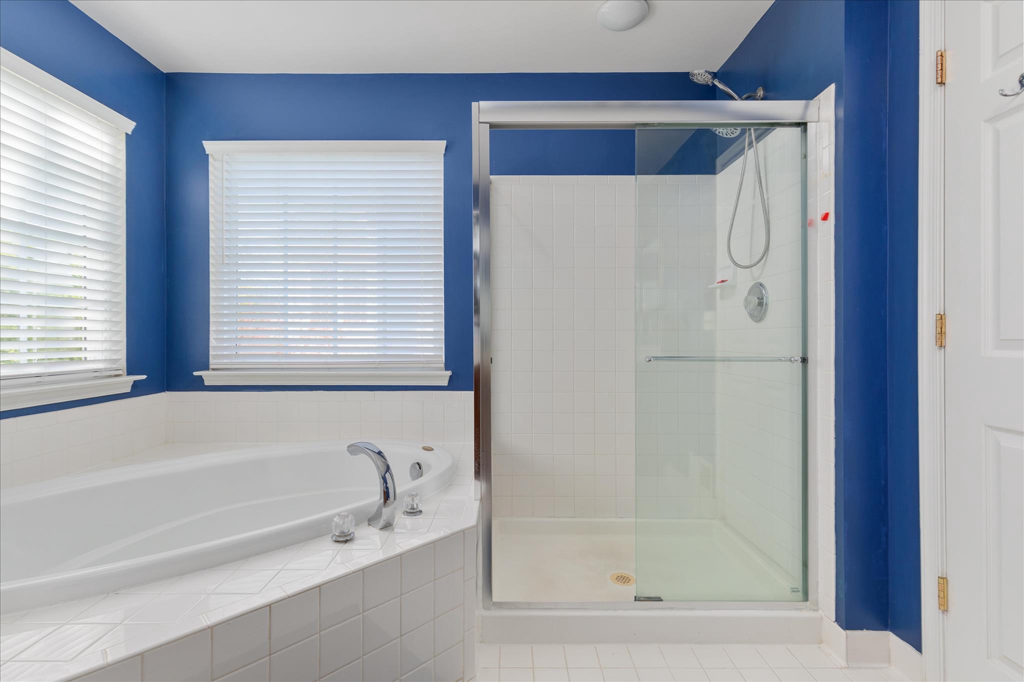 VICTORY LAKES - Residential